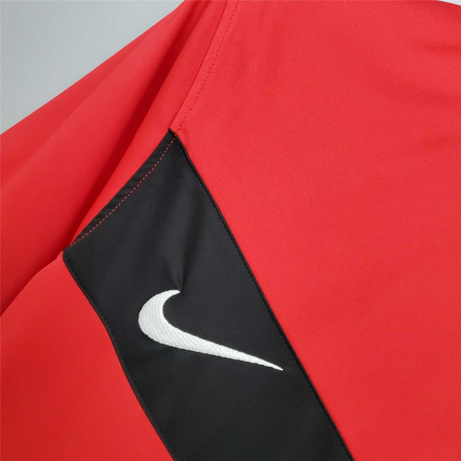 Manchester United Retro 09-10 Home Stadium Jersey - JerseysGala