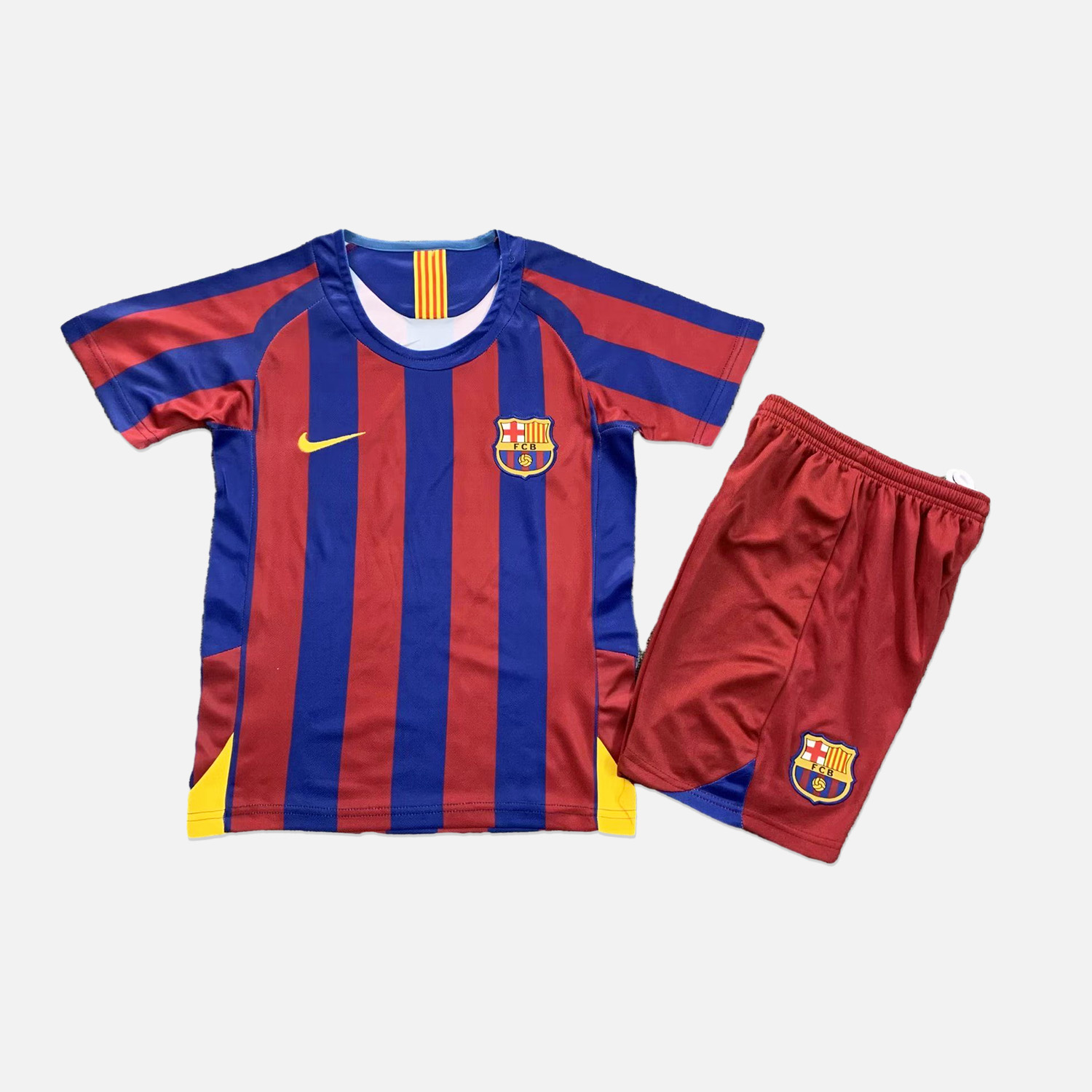 Retro B.A.R.S.A 2005-06 Home Stadium Kids Kit - JerseysGala