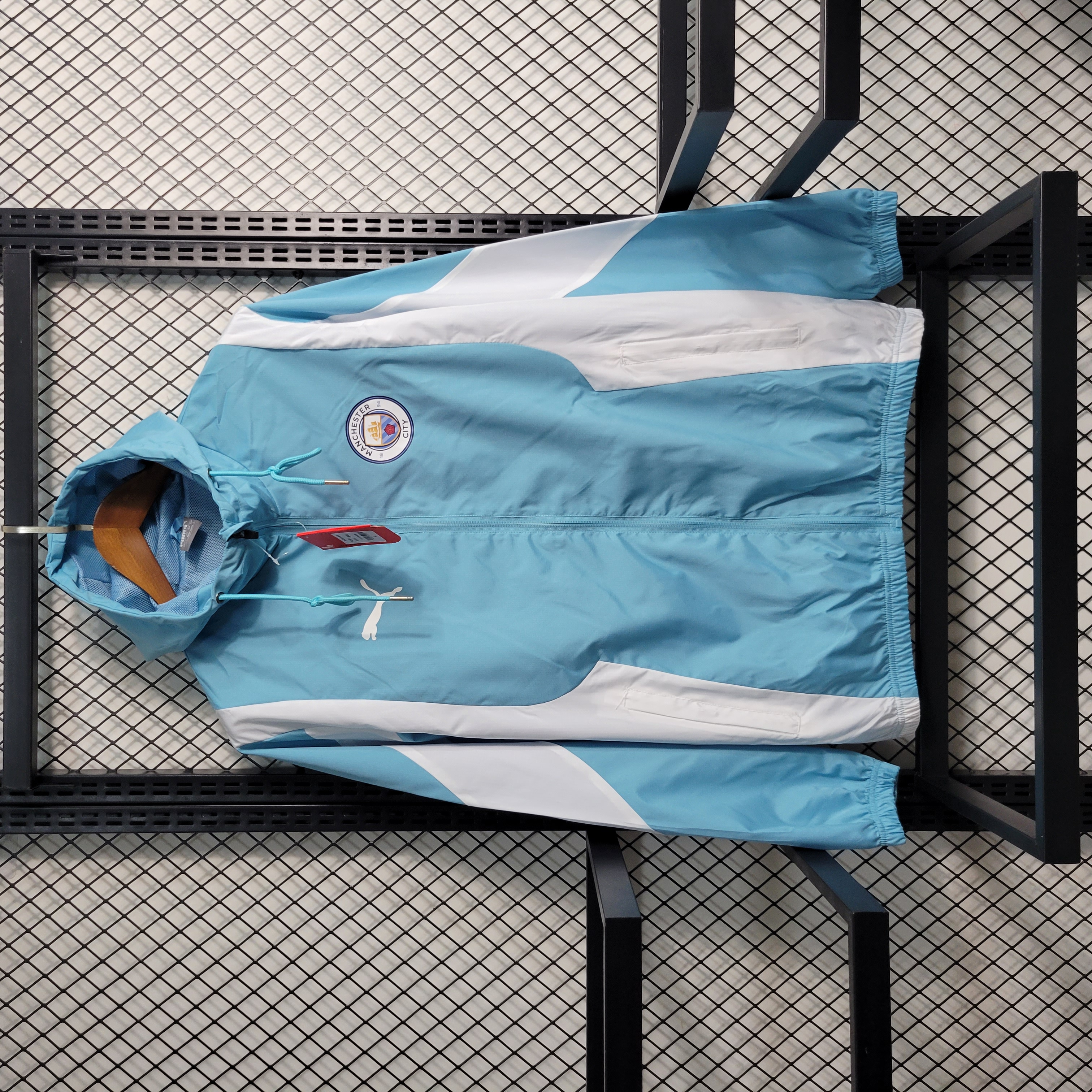 Manchester City 23-24 Windbreaker Light Blue - JerseysGala