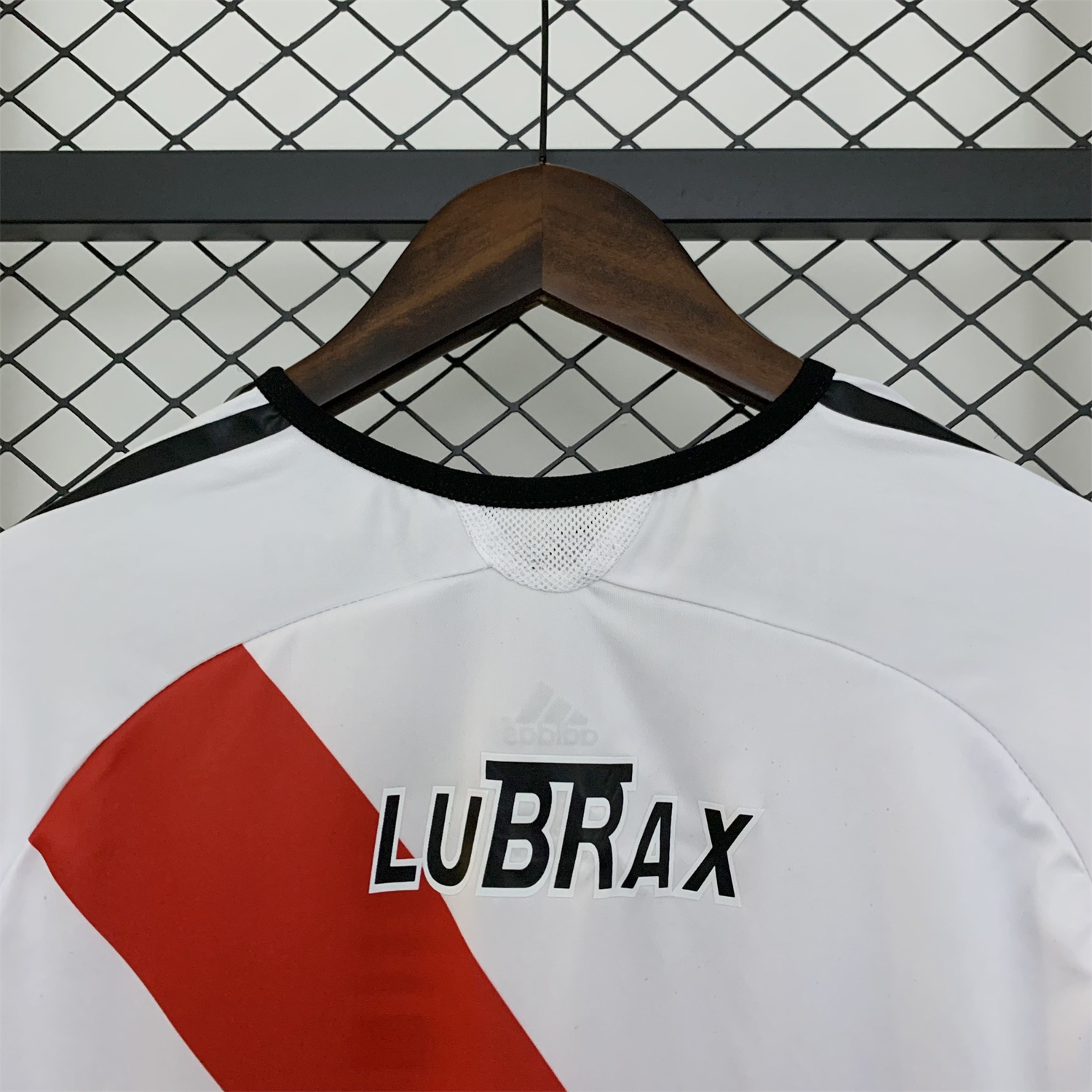 Retro River Plate 2006-07 Home Jersey - JerseysGala