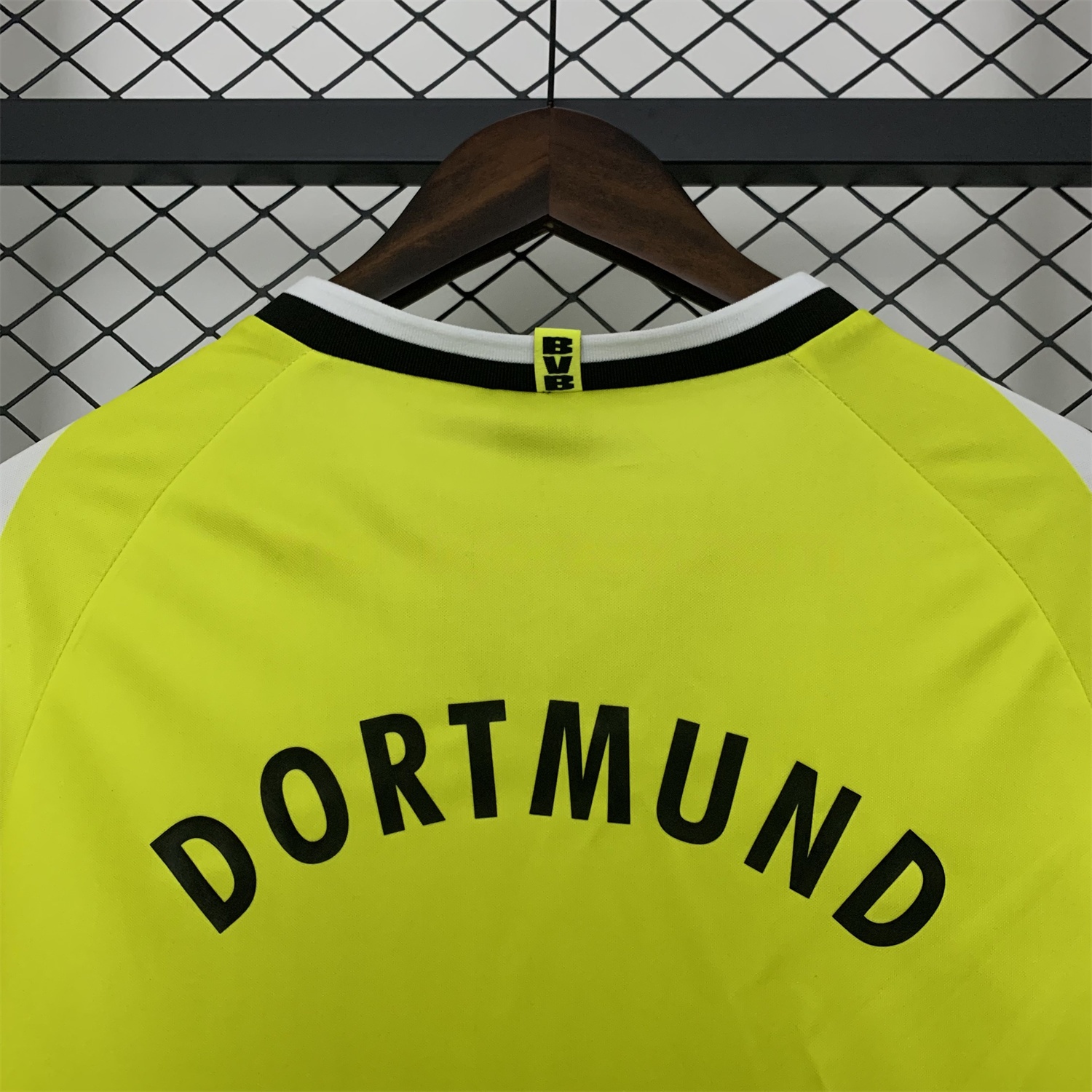 Retro Dortmund 1995-96 Home Jersey - JerseysGala