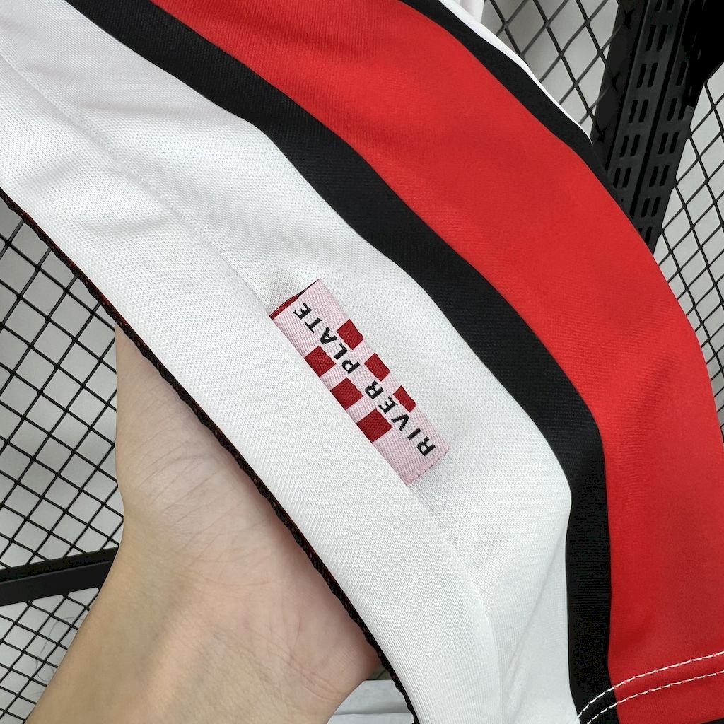 Retro River Plate 1999-00 Third Jersey - JerseysGala