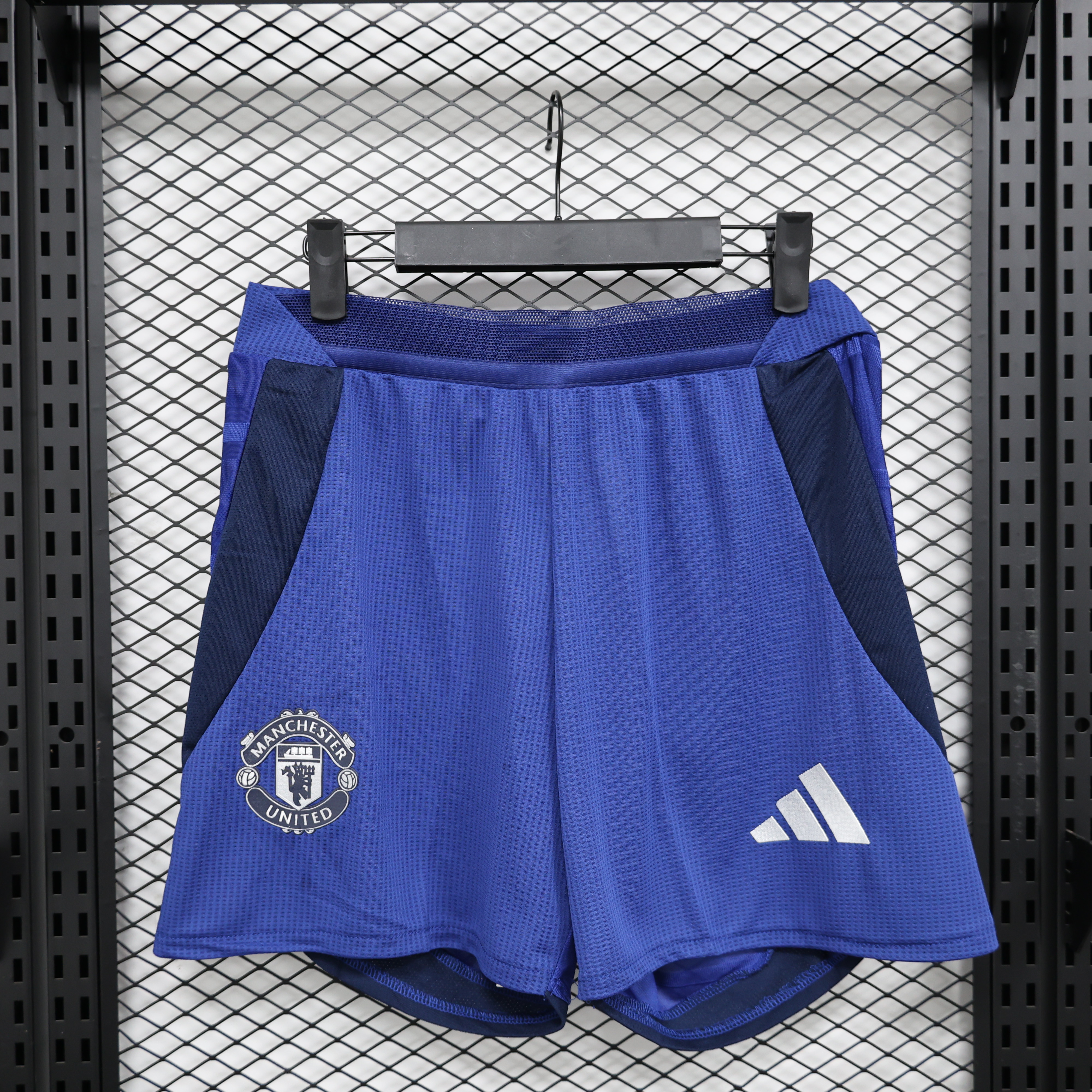 Manchester United 24-25 Away Shorts - Player Version - JerseysGala