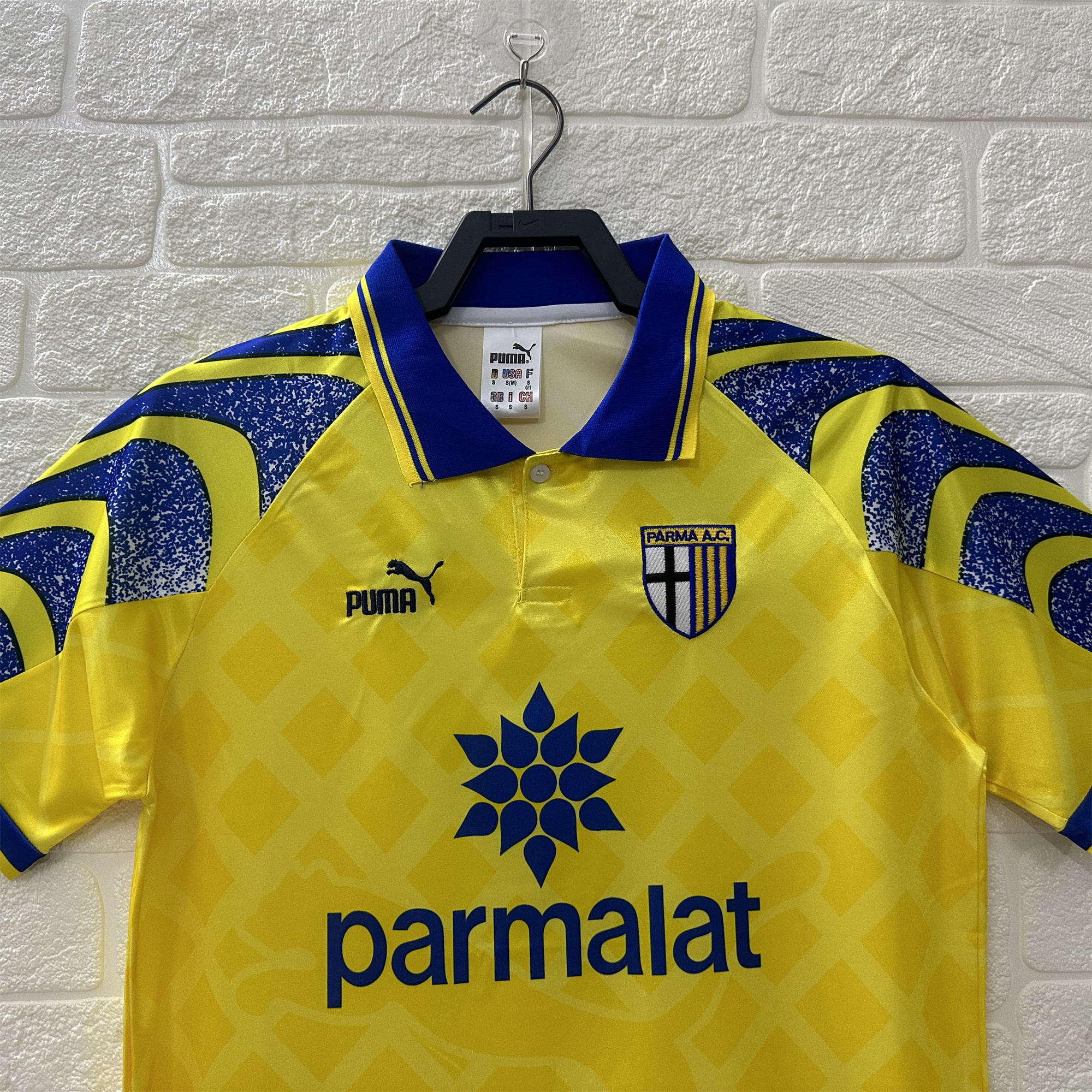Retro Parma 1995-97 Away Jersey - Fans Version - JerseysGala