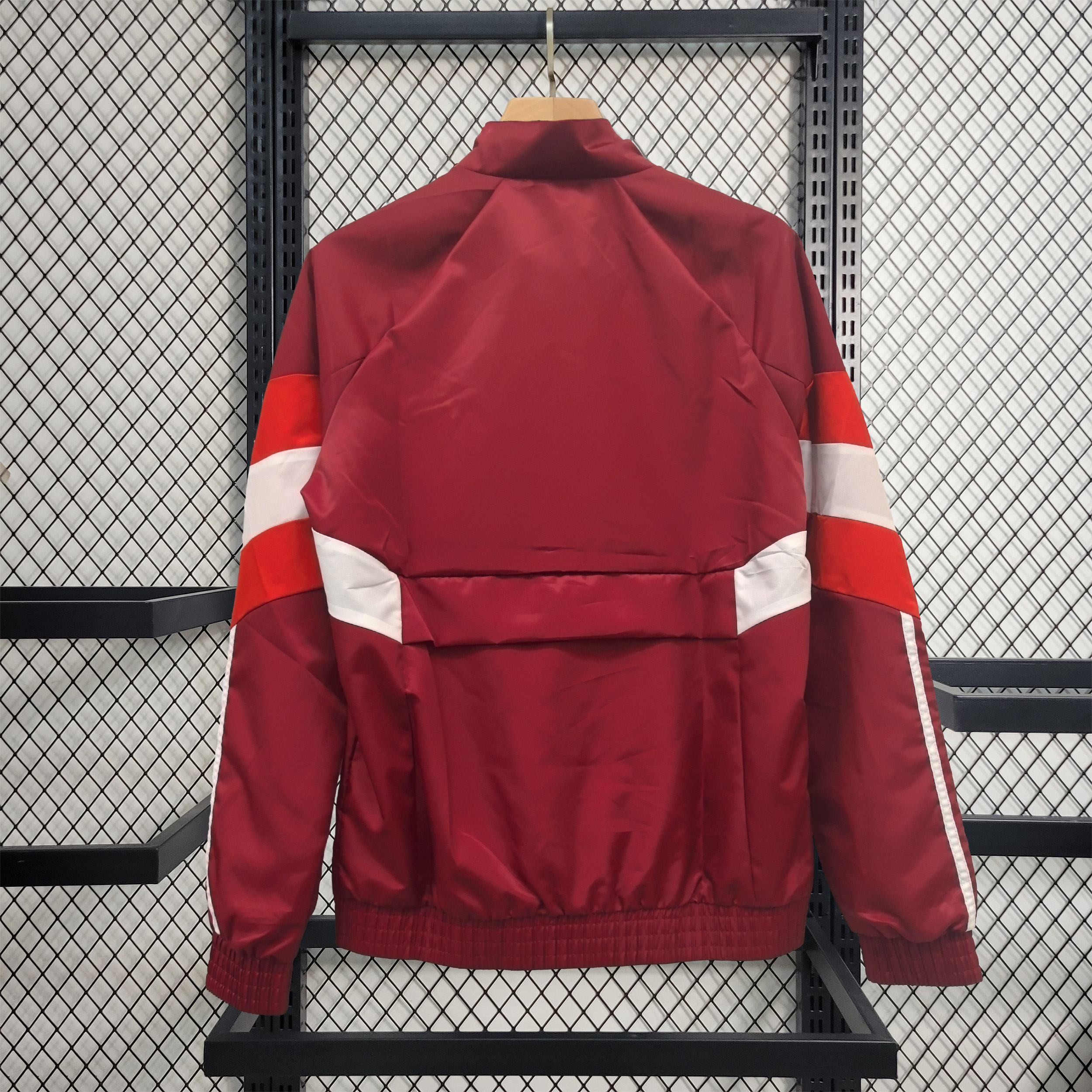 Bayern Munich 24-25 Throwback Windbreaker Jacket - Red - JerseysGala