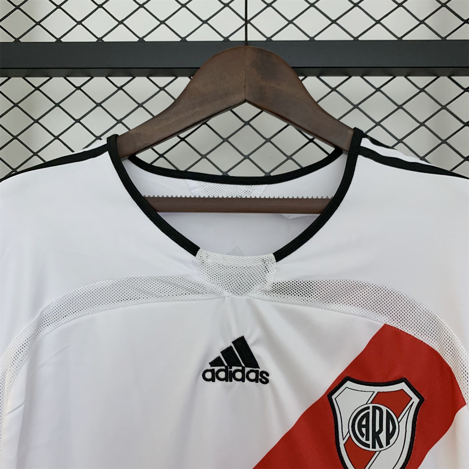 Retro River Plate 2006-07 Home Long Sleeves Jersey - JerseysGala