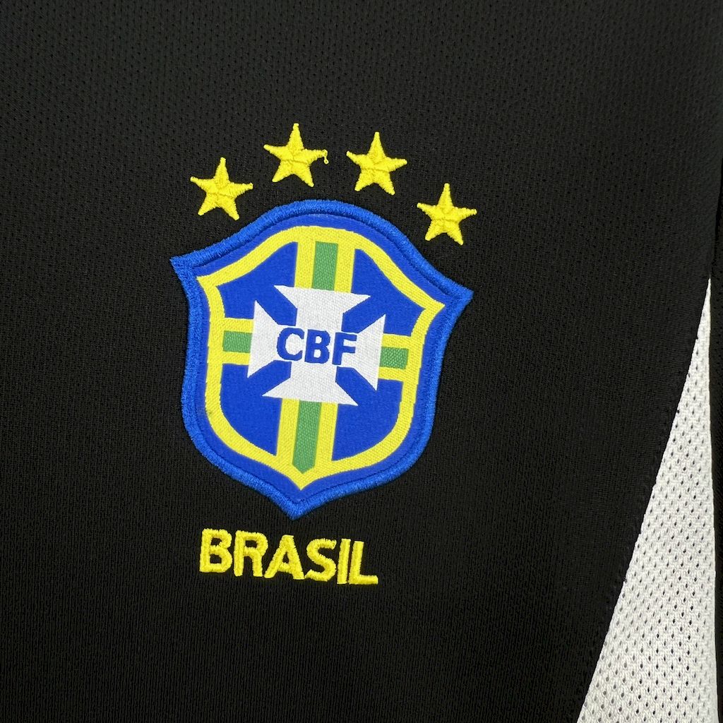 Retro Brazil 2002 Black Goalkeeper Jersey - JerseysGala