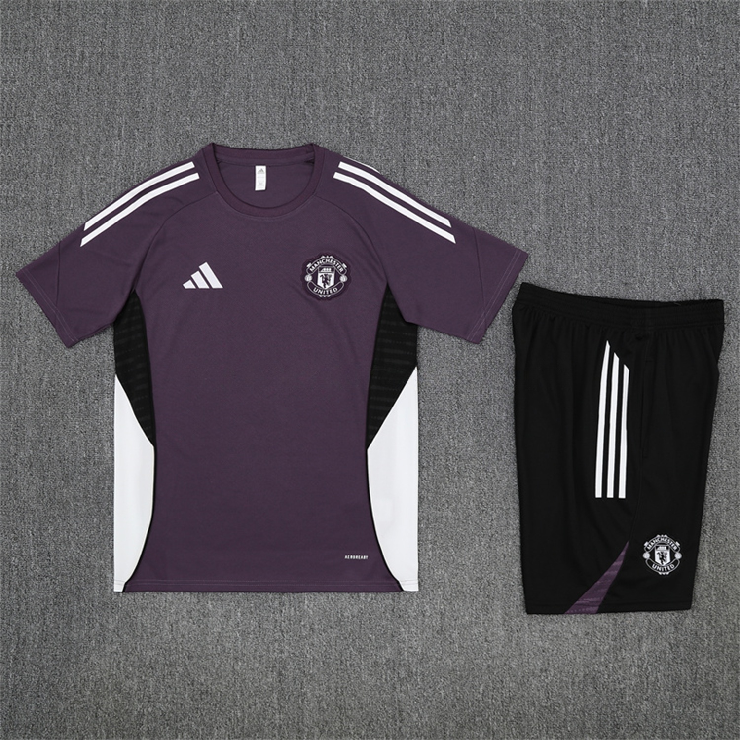 Manchester United 25-26 Short-Sleeve Training Set - Purple Top & Black shorts - JerseysGala