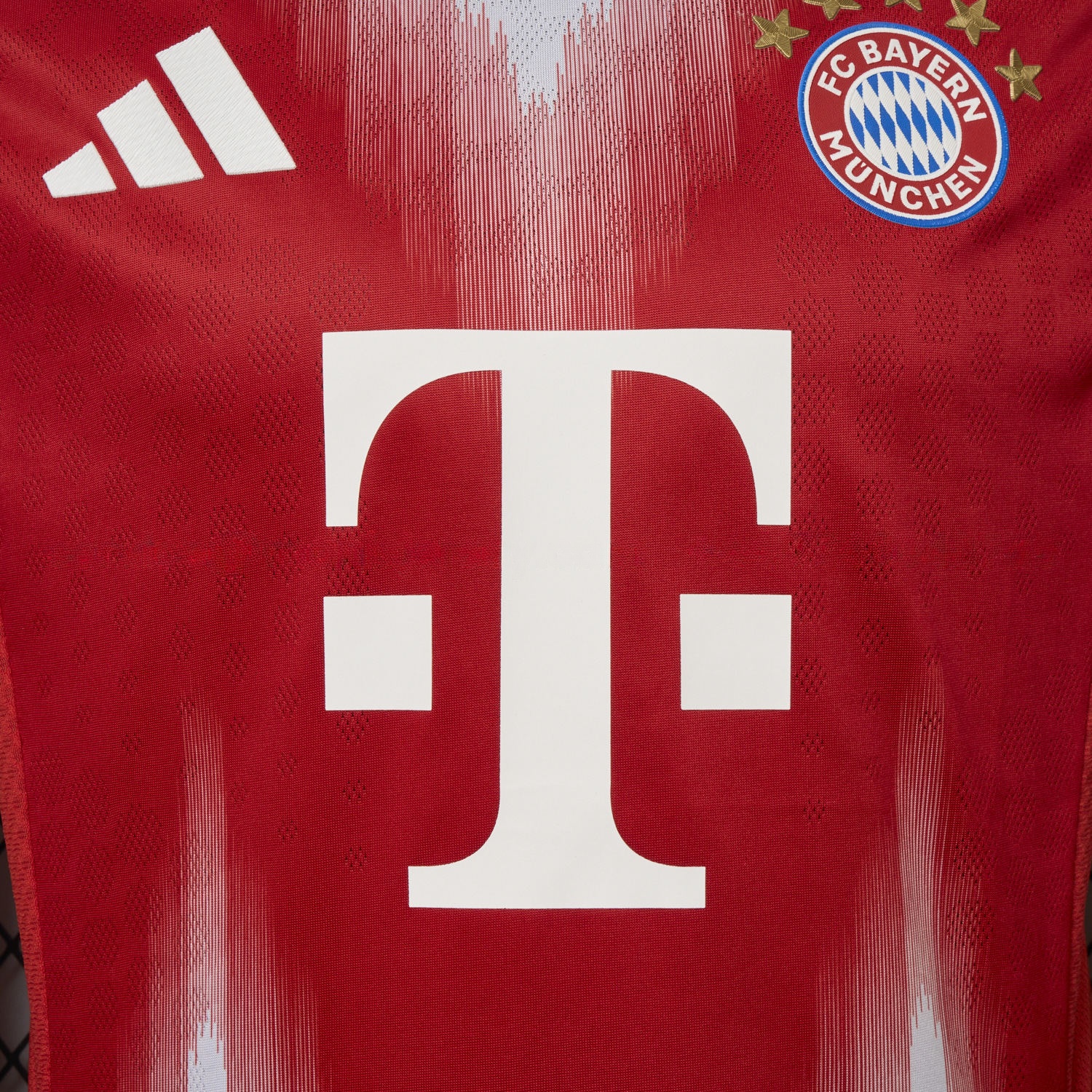Bayern Munich 25-26 Home Müller Limited Edition Jersey - Player Version - JerseysGala