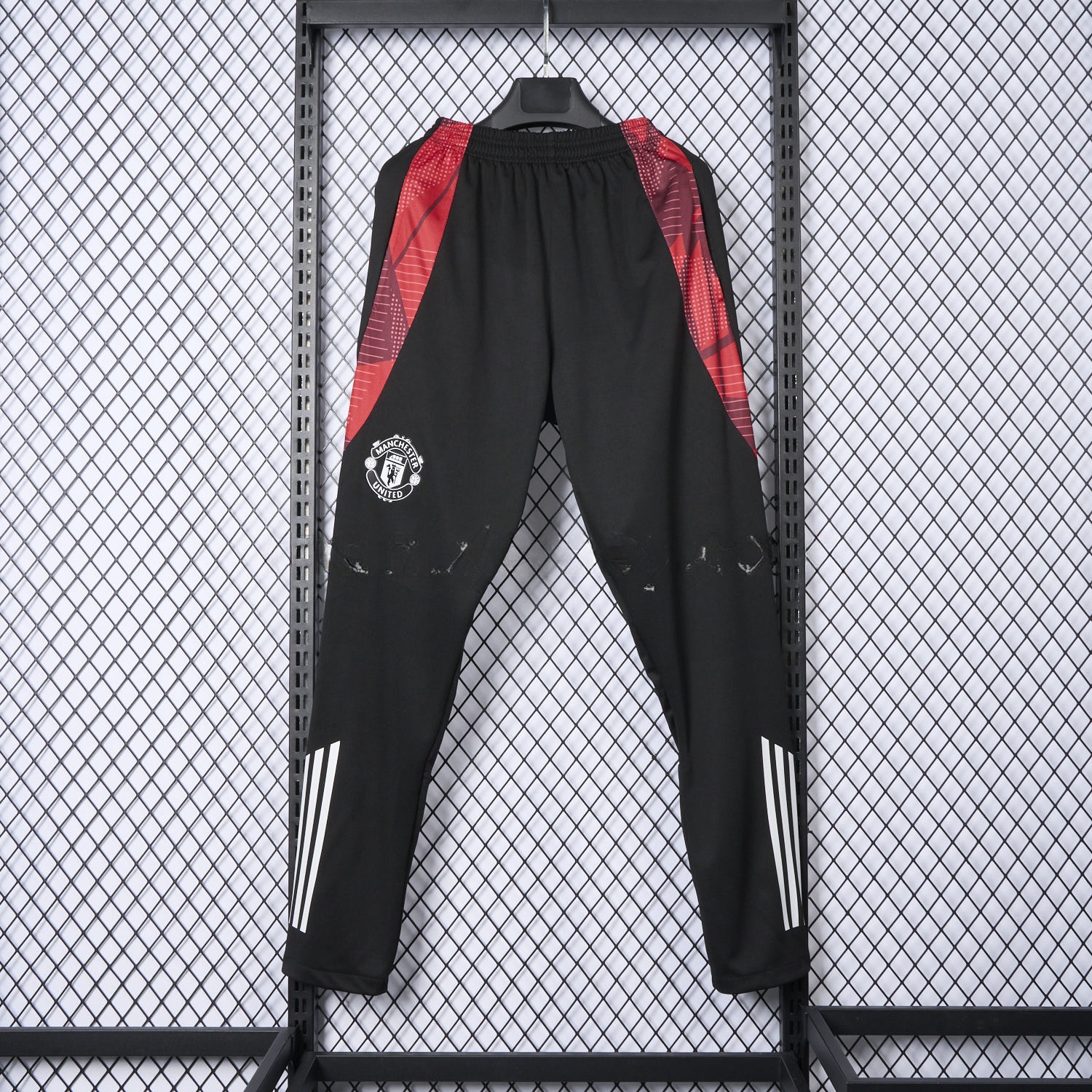 Manchester United 25-26 Black Training Pants - Player Version - JerseysGala