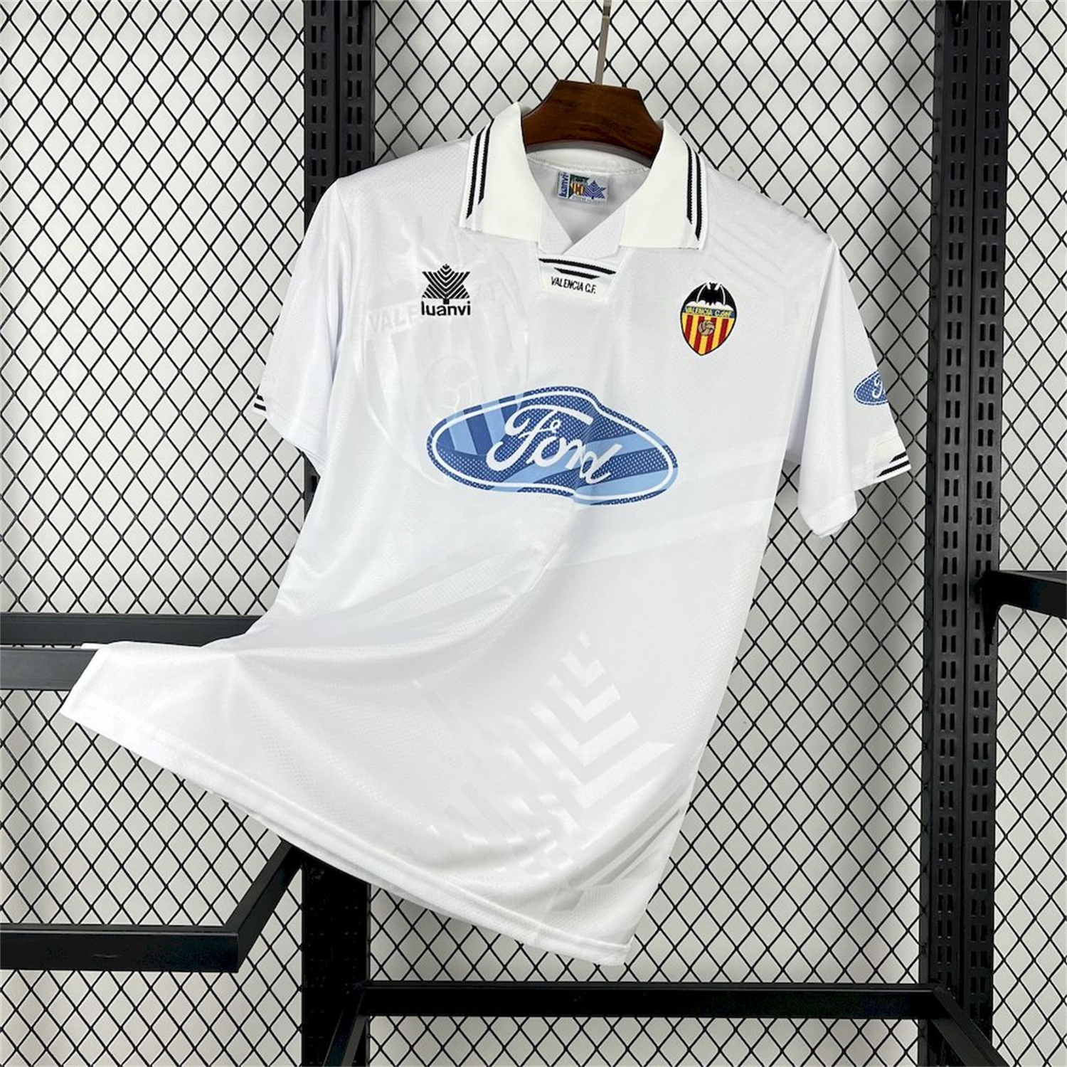 Retro Valencia 1995-96 Home Jersey - JerseysGala