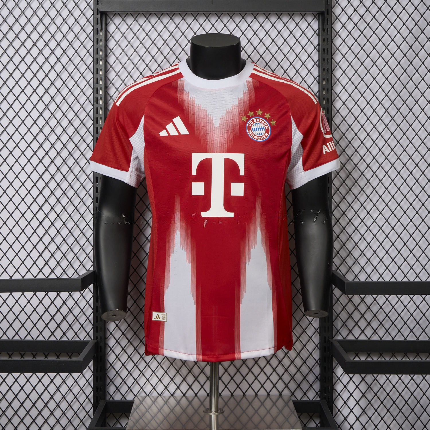 Bayern Munich 25-26 Home Müller Limited Edition Jersey - Player Version - JerseysGala