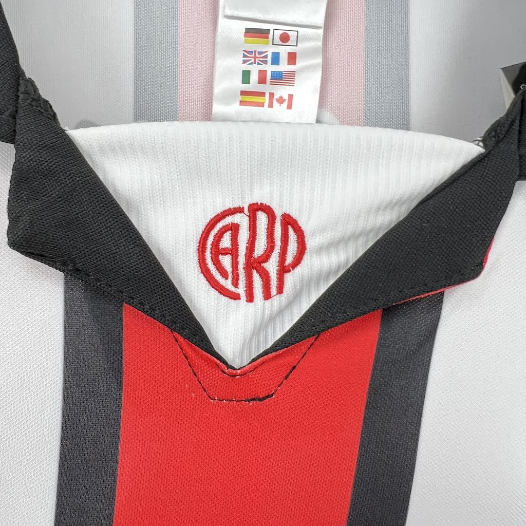 Retro River Plate 1999-00 Third Jersey - JerseysGala