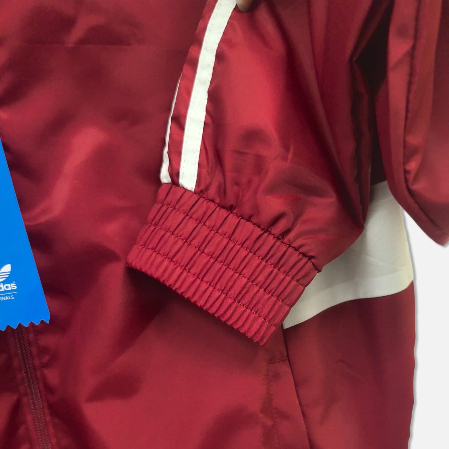 Bayern Munich 24-25 Throwback Windbreaker Jacket - Red - JerseysGala