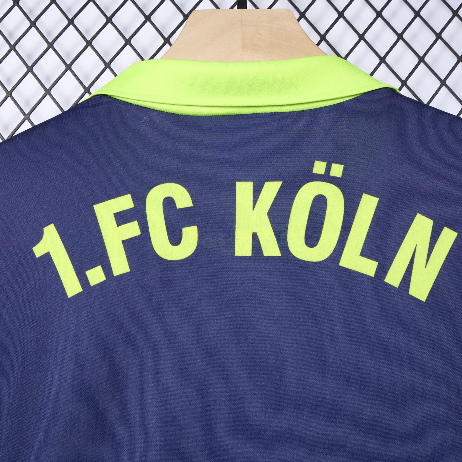 Retro 1. FC Köln 1991-92 Goalkeeper Long Sleeve Jersey - JerseysGala