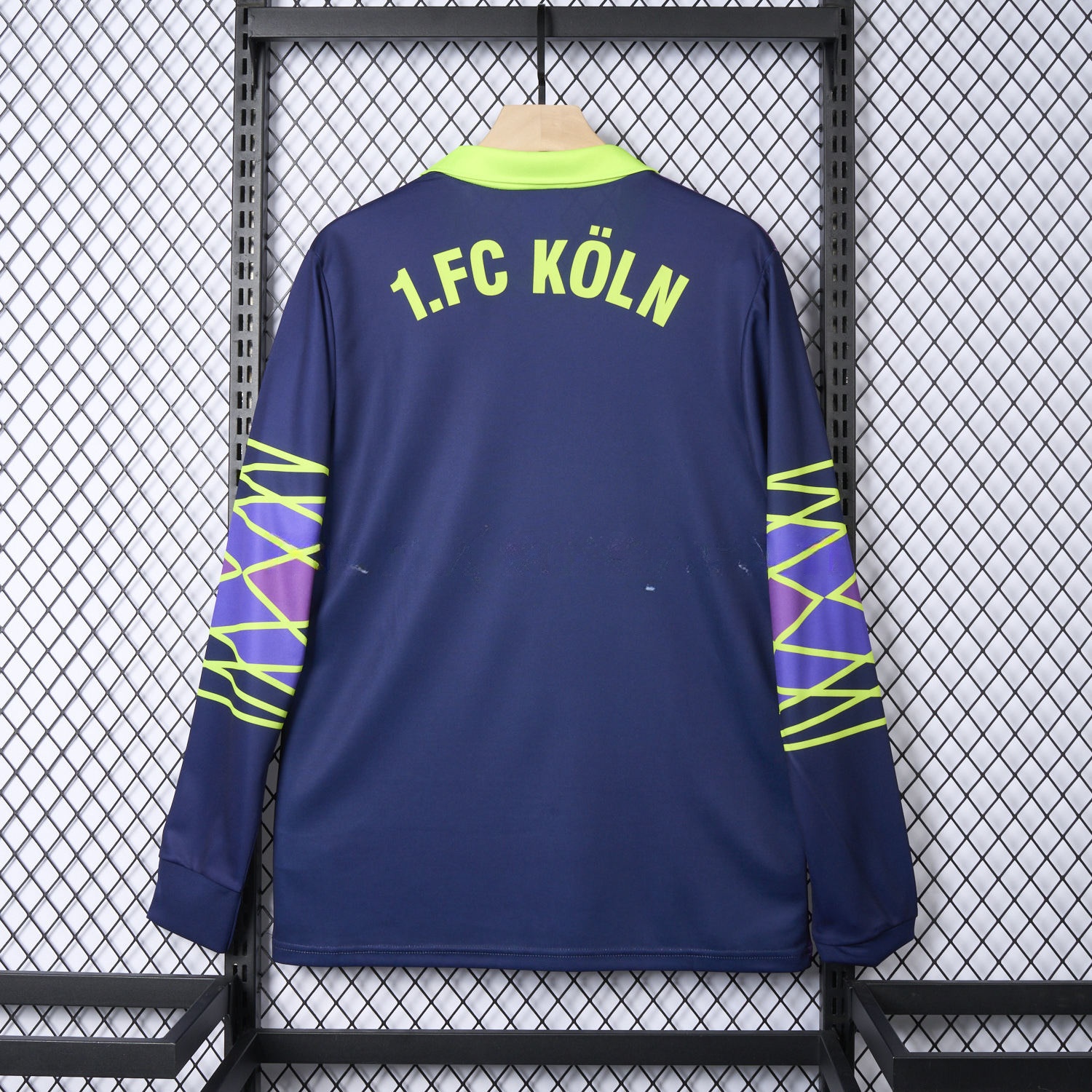 Retro 1. FC Köln 1991-92 Goalkeeper Long Sleeve Jersey - JerseysGala