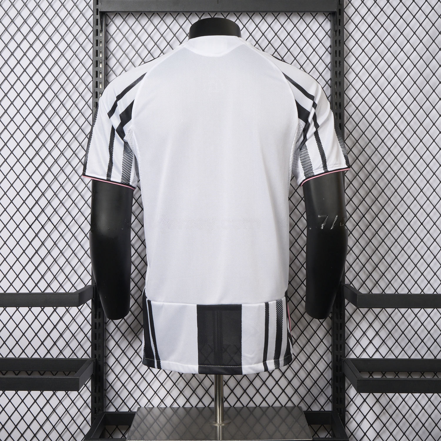 Juventus 25-26 Home Jersey With Chest Patch - Player Version - JerseysGala