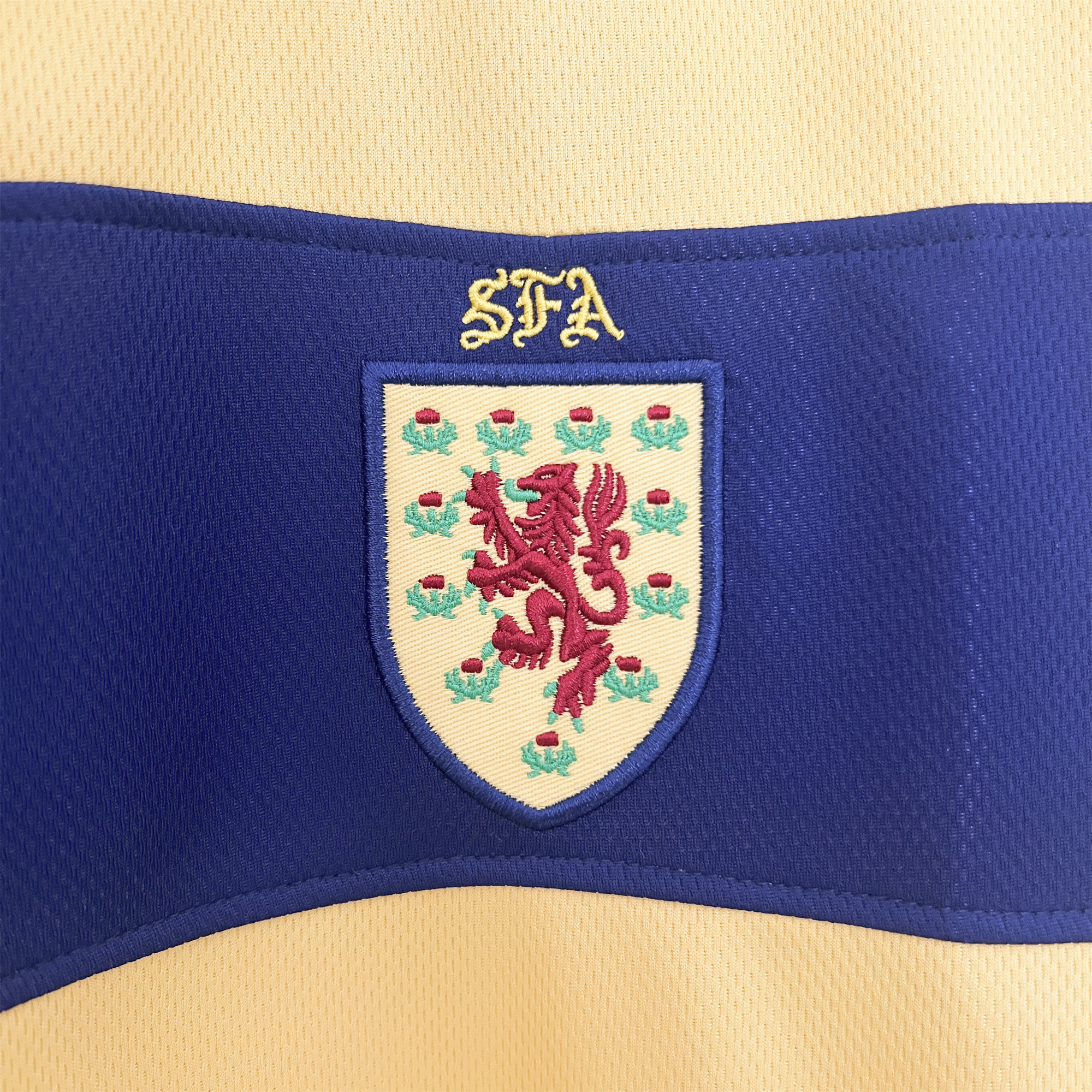 Retro S-c-o.t l.a-n.d 2002 Away Jersey - JerseysGala
