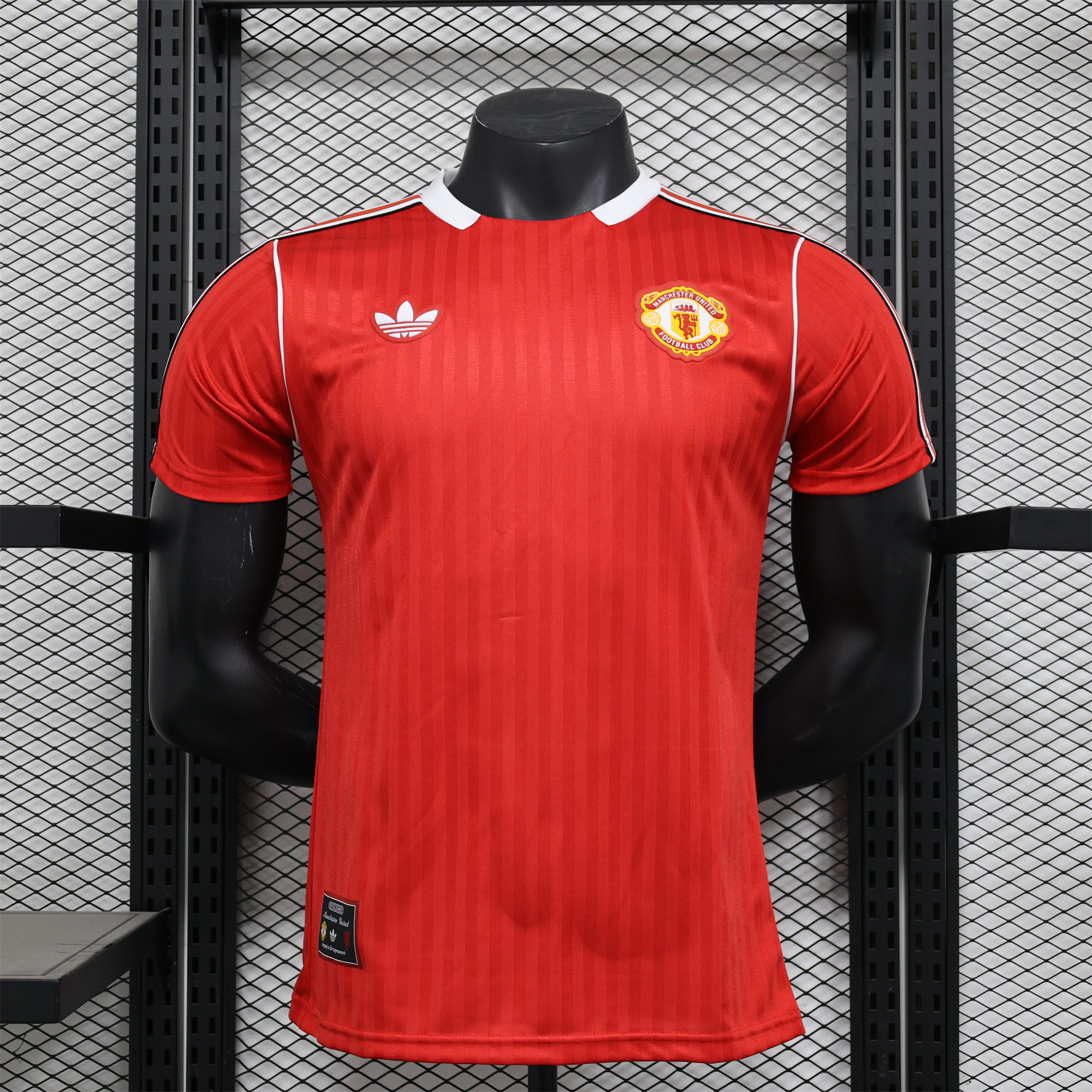 Manchester United 2025 Red Icon Retro Jersey - Player Version - JerseysGala