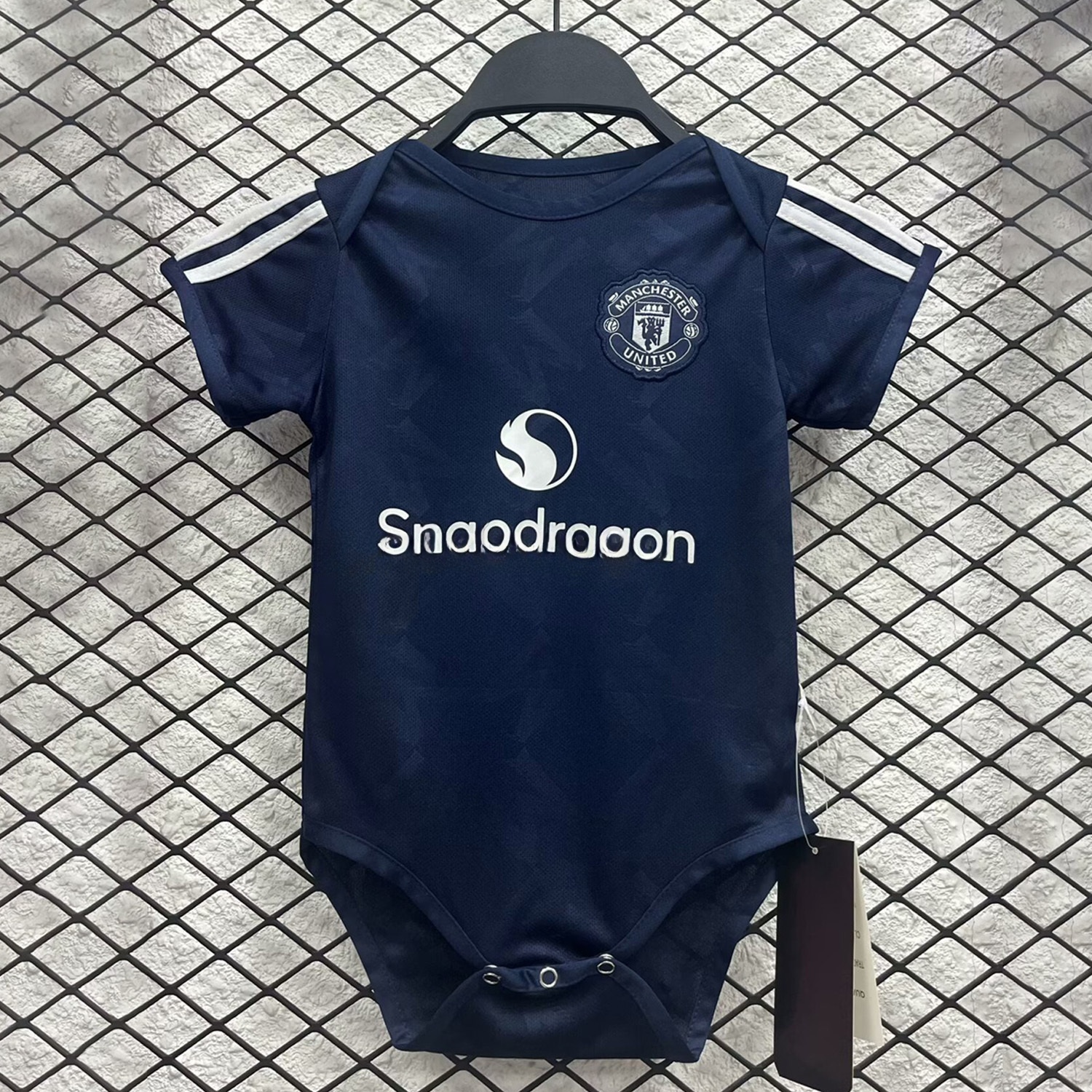 Manchester United 24-25 Away Baby Crawling Suit - JerseysGala