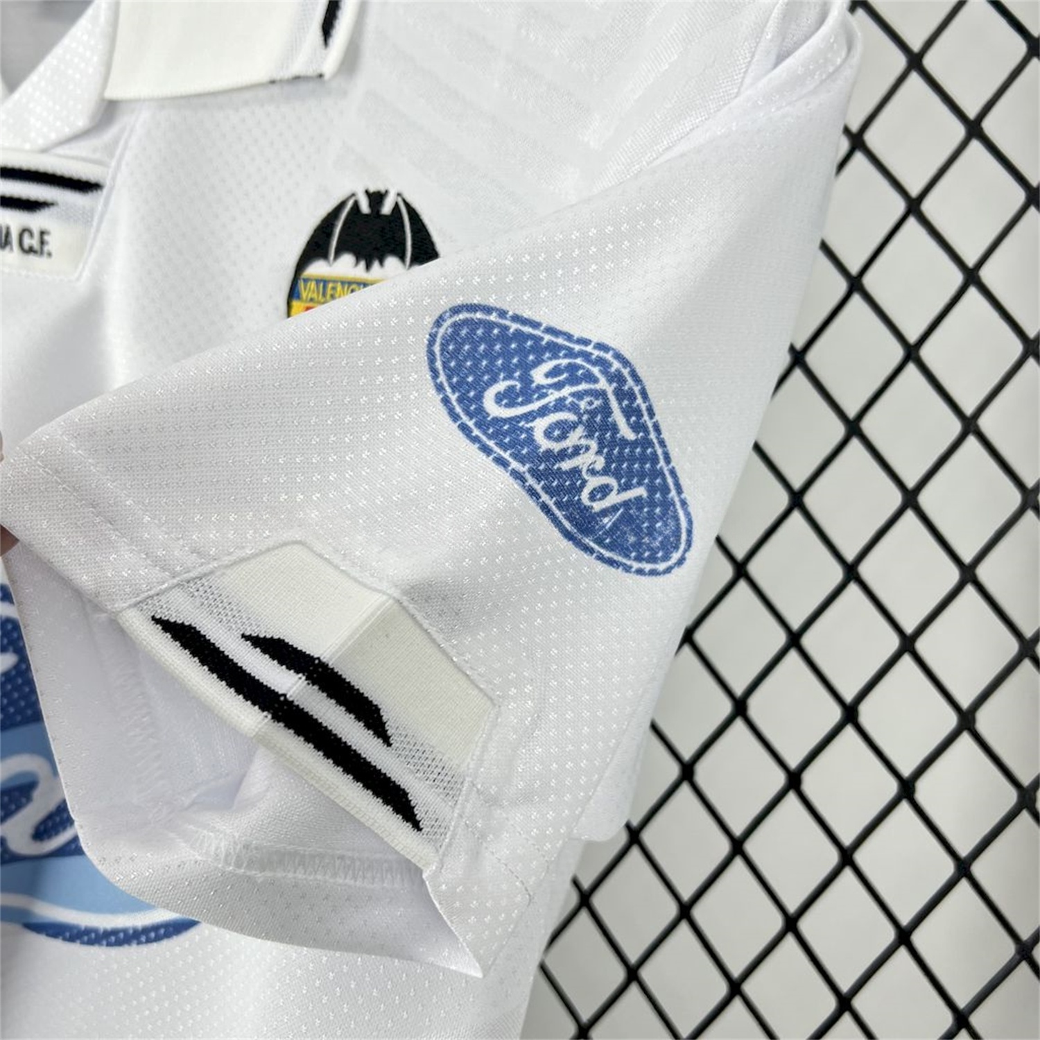 Retro Valencia 1995-96 Home Jersey - JerseysGala