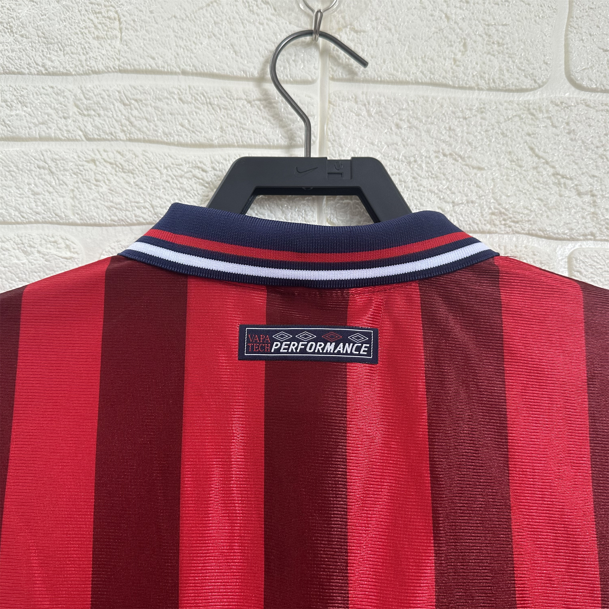 Retro England 1998 Away Jersey - JerseysGala