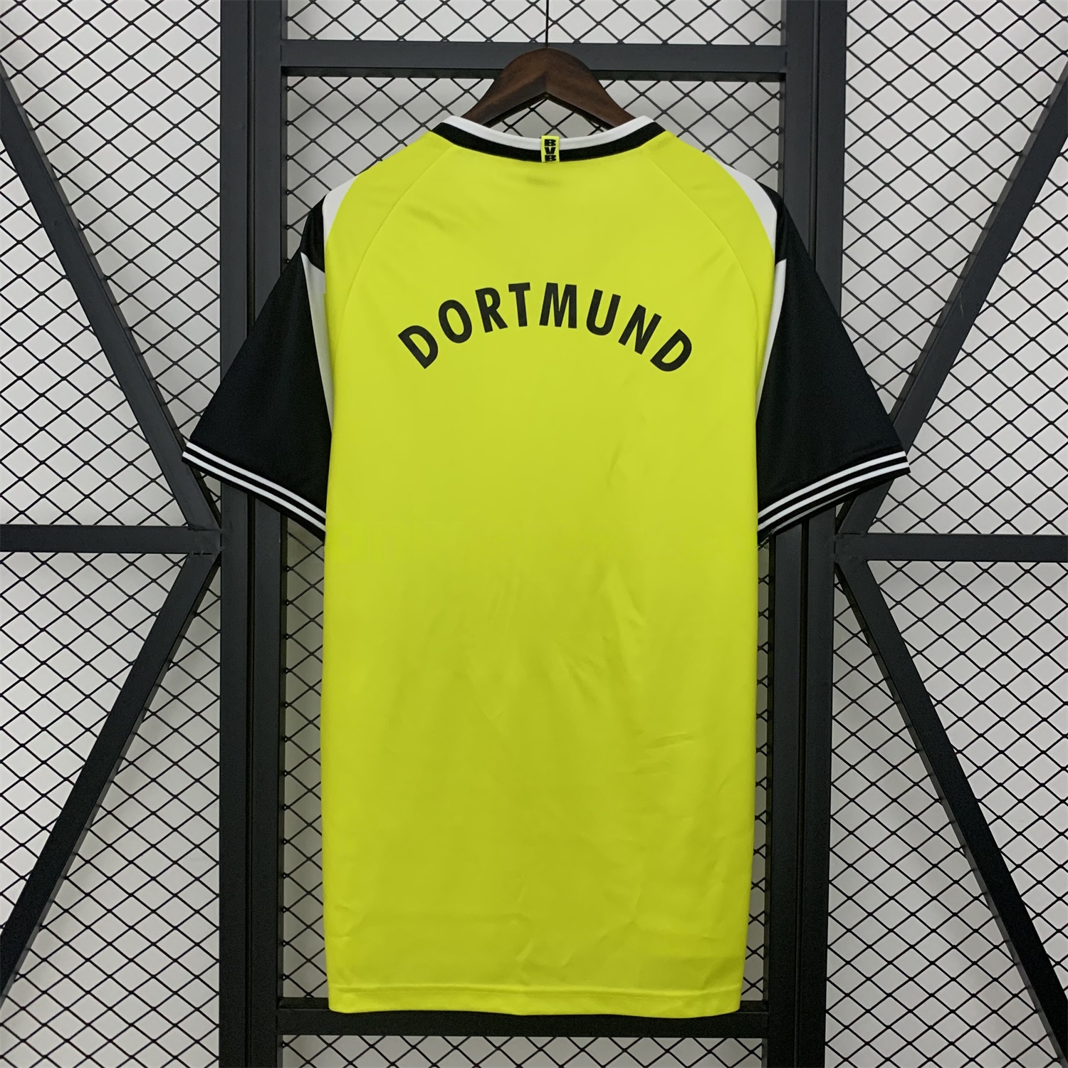 Retro Dortmund 1995-96 Home Jersey - JerseysGala