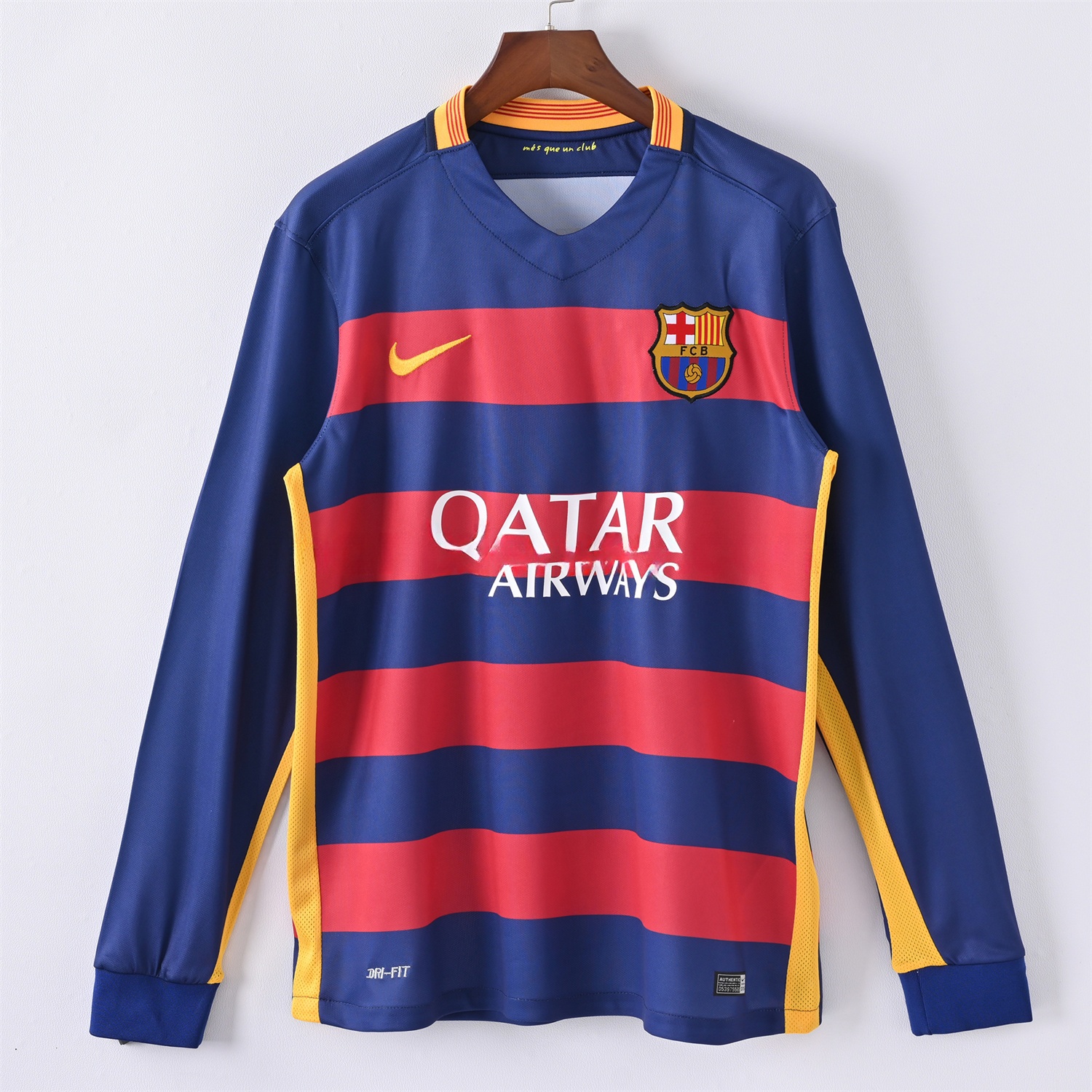 B.A.R.S.A Retro 15-16 Home Long Sleeves Jersey - JerseysGala