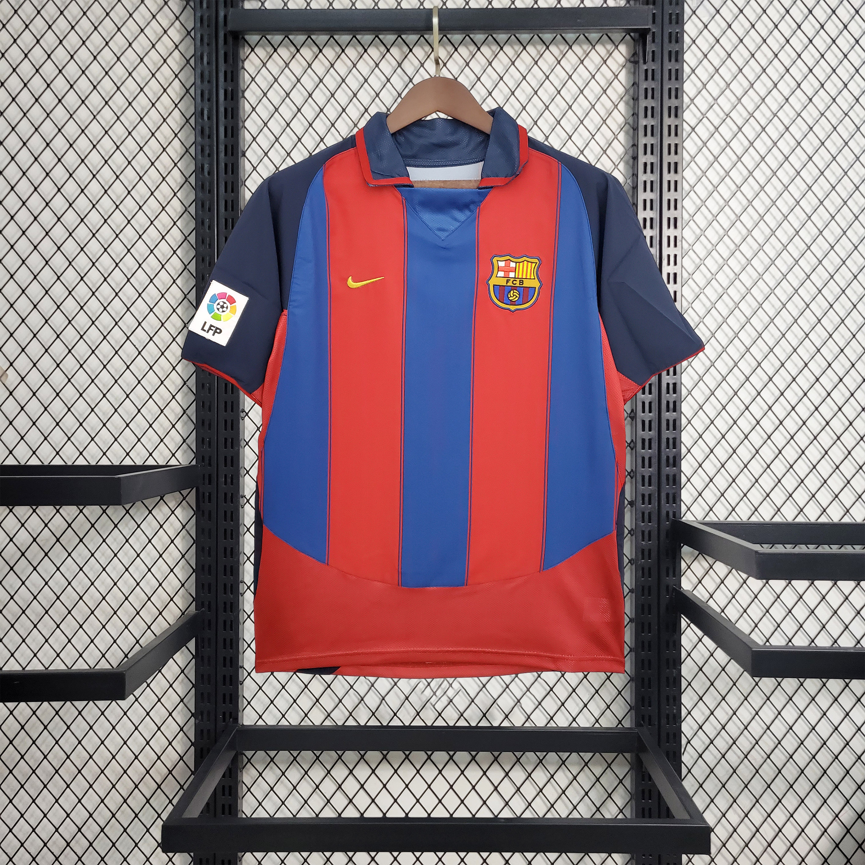 B.A.R.S.A Retro 03-04 Home Stadium Jersey - JerseysGala