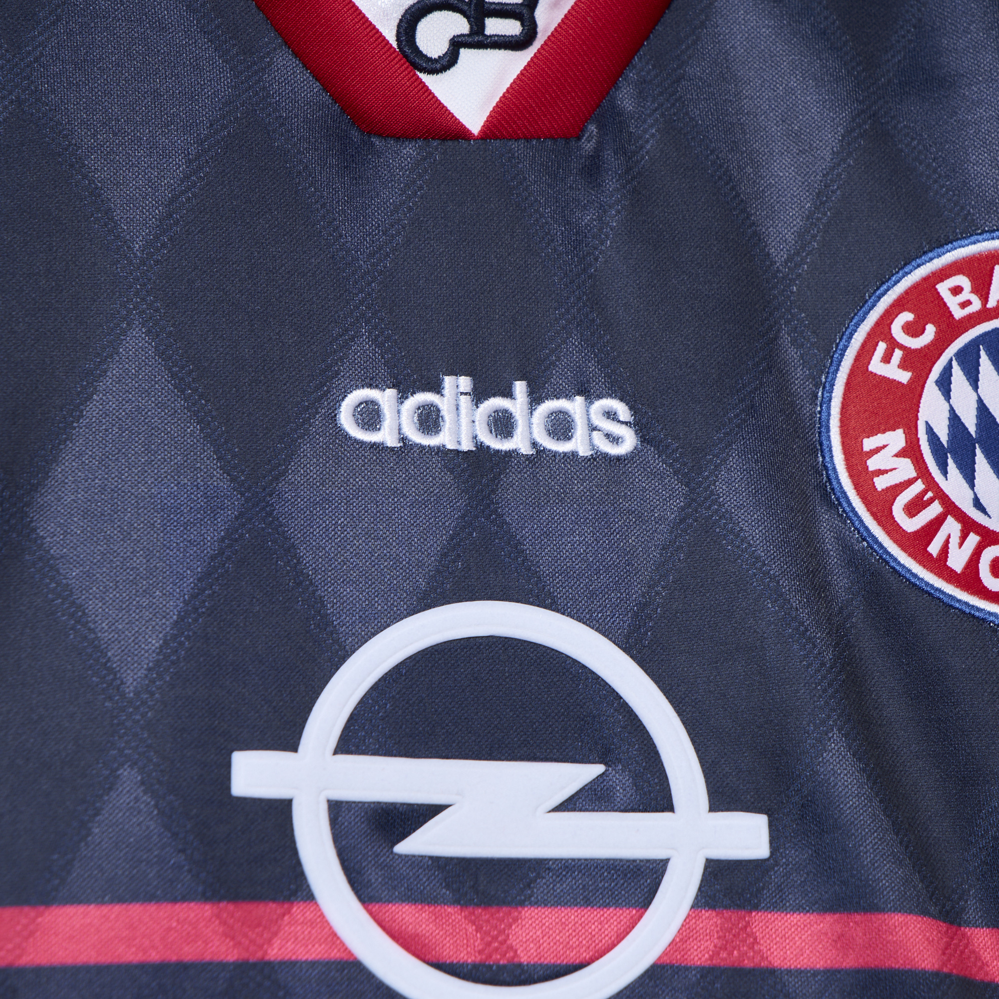 Retro Bayern Munich 1997-99 Home Stadium Jersey - JerseysGala