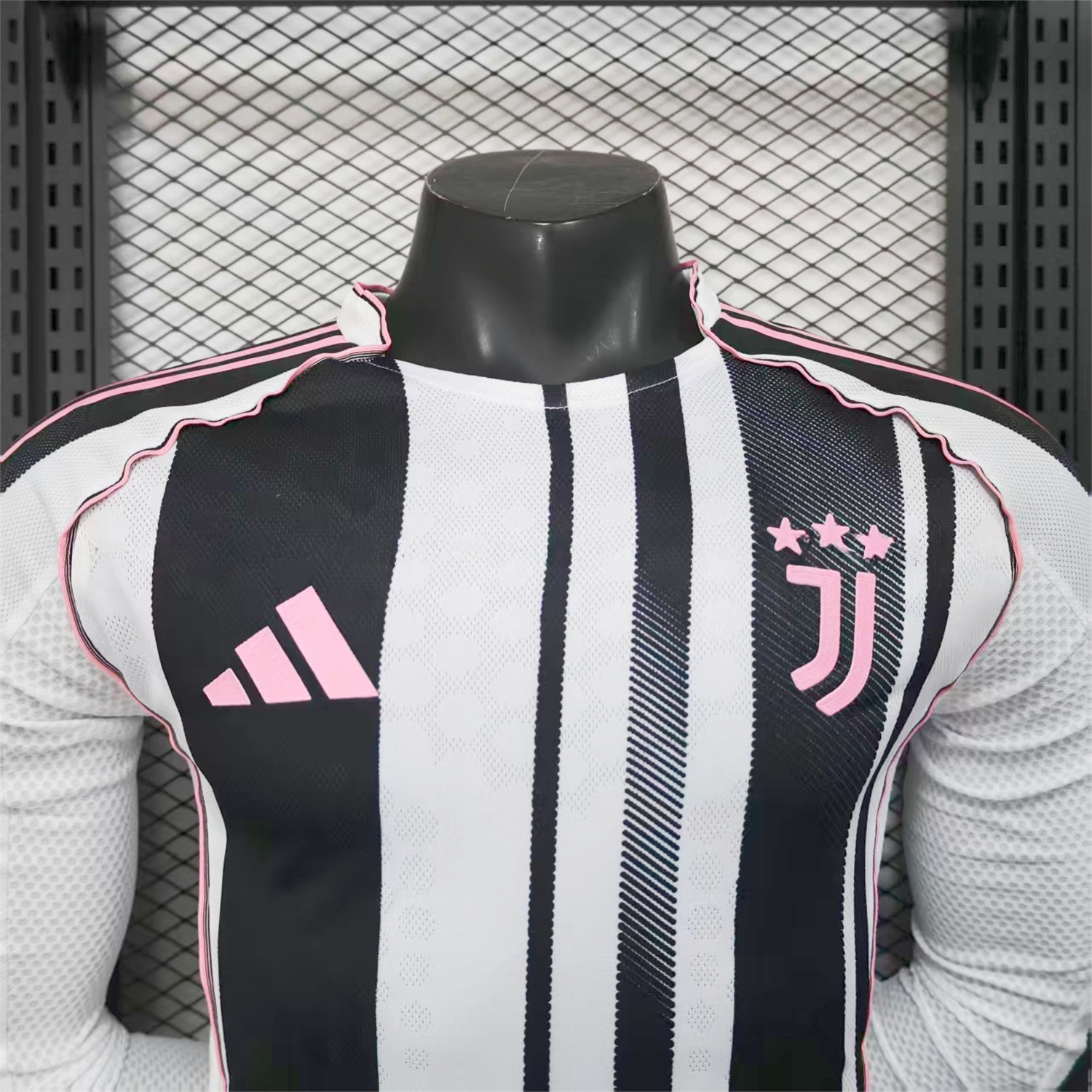 Juventus 25-26 Home Unsponsored Long Sleeves Jersey - Player Version - JerseysGala