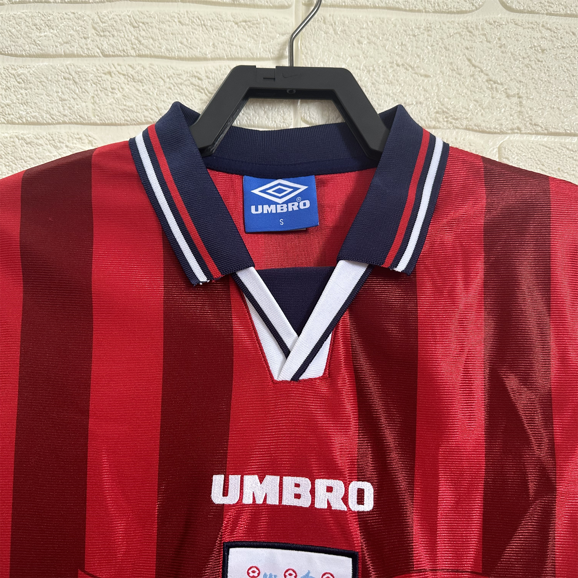 Retro England 1998 Away Jersey - JerseysGala