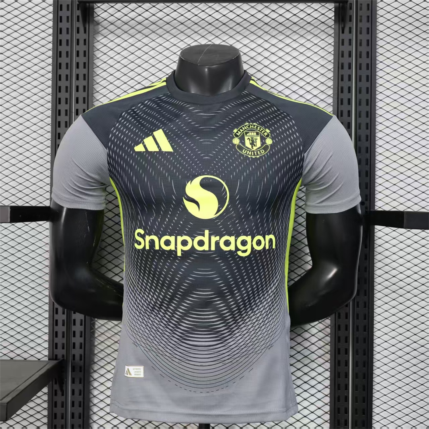 Manchester United 25-26 Black Grey Goalkeeper Jersey - Player Version - JerseysGala