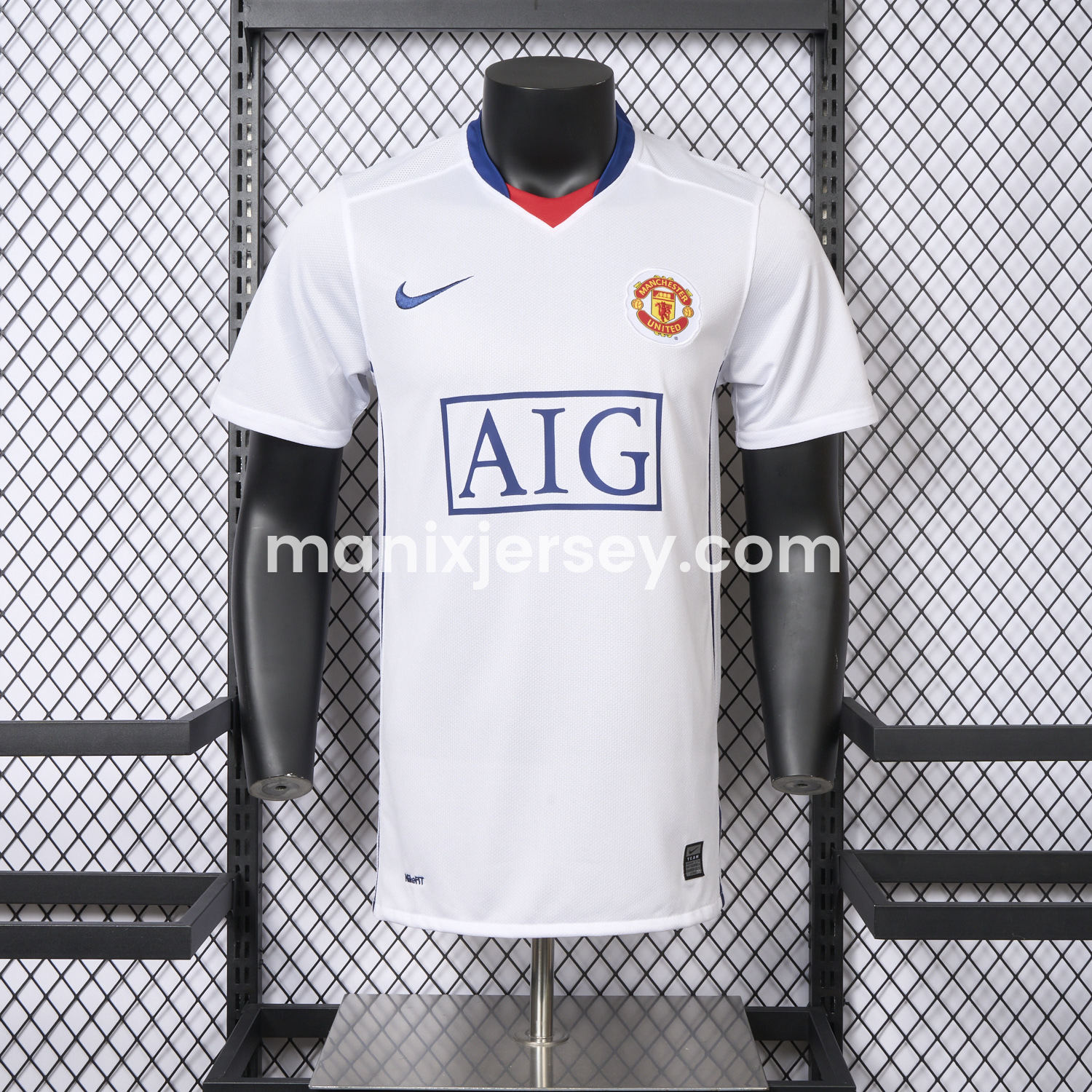 Manchester United Retro 2008-09 HomeJersey - Player Version - JerseysGala