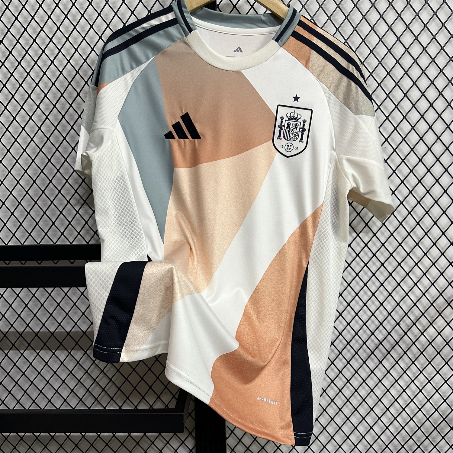 Spain 2025 Women's Team Away Jersey - Men's Fans Version - JerseysGala
