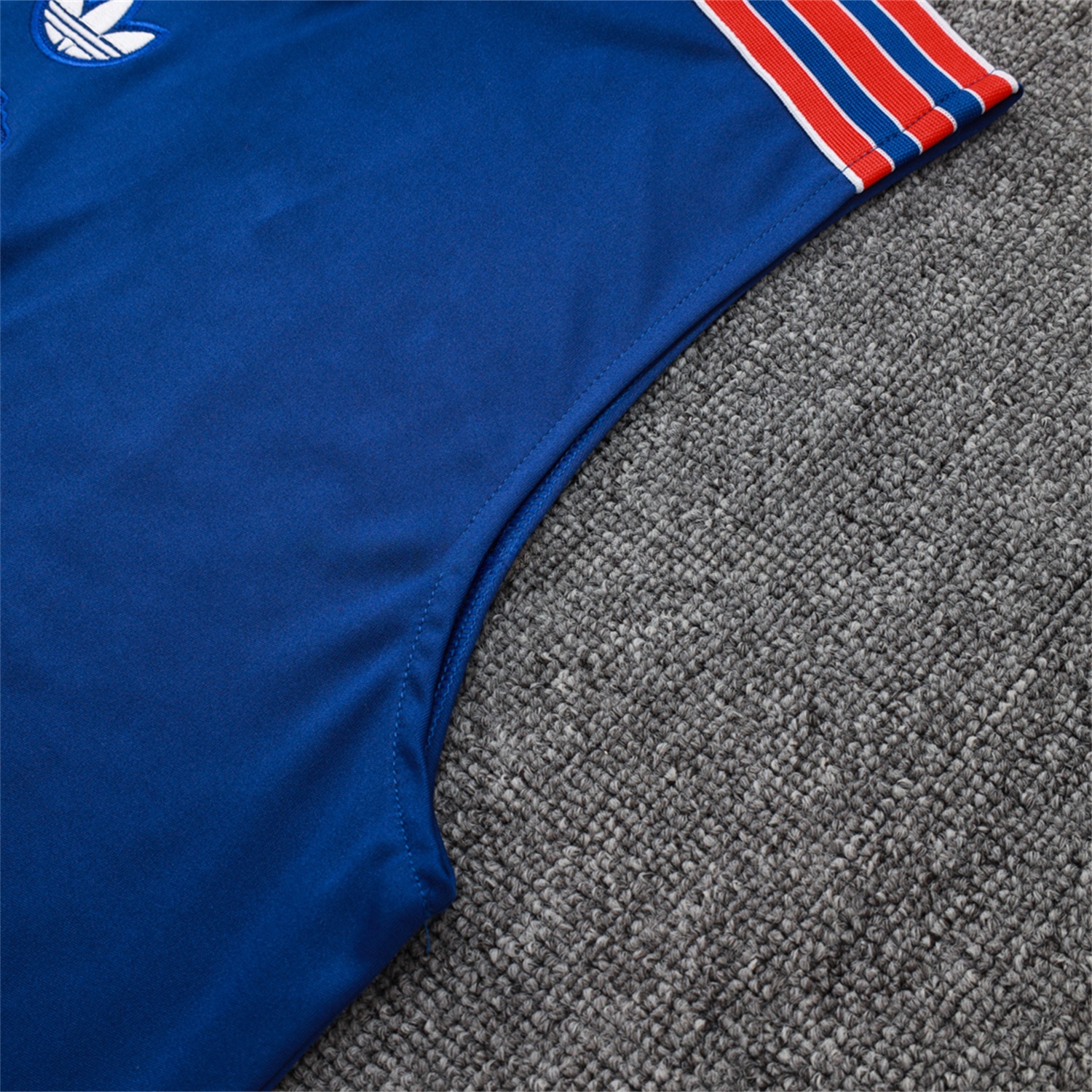 Arsenal 25-26 Throwback Trefoil Vest Training Set - Royal Blue Vest and Shorts - JerseysGala
