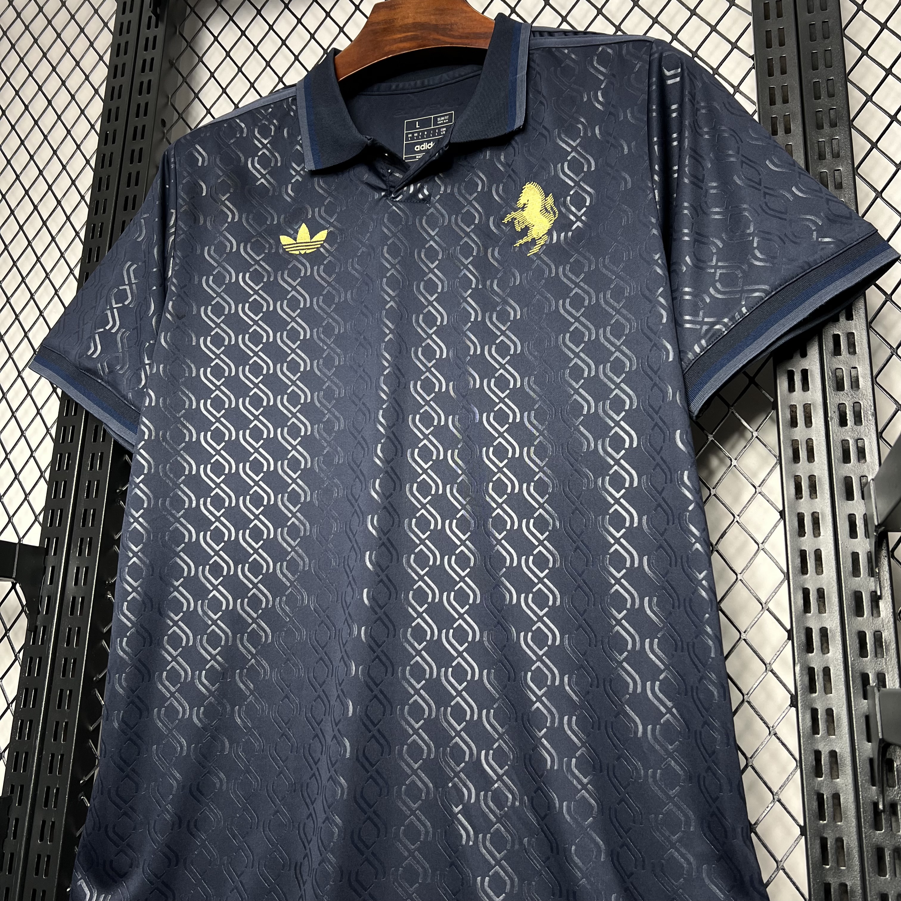Juventus 24-25 Third Jersey - Fans Version - JerseysGala
