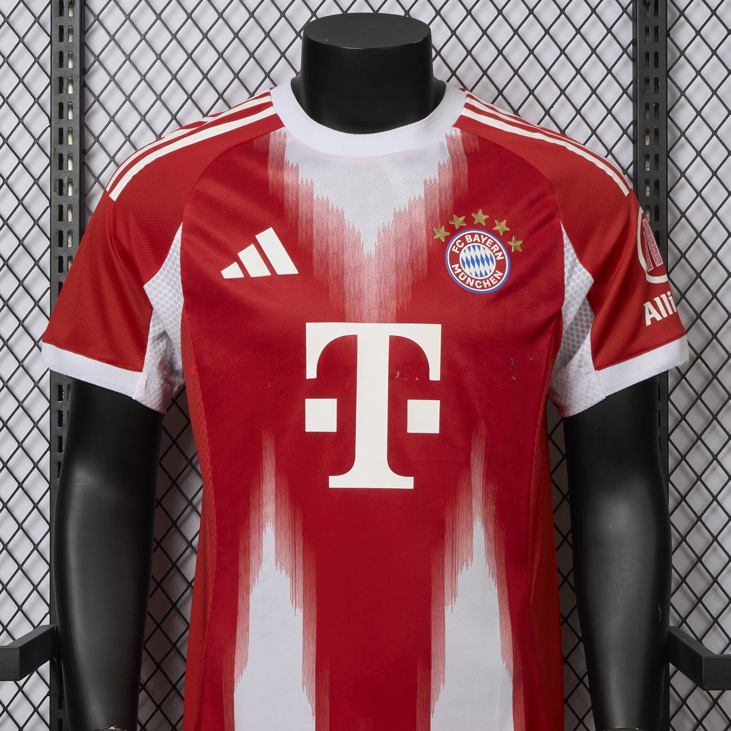 Bayern Munich 25-26 Home Müller Limited Edition Jersey - Player Version - JerseysGala