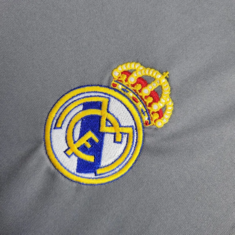 Retro Real Madrid 05-06 Third Jersey - JerseysGala