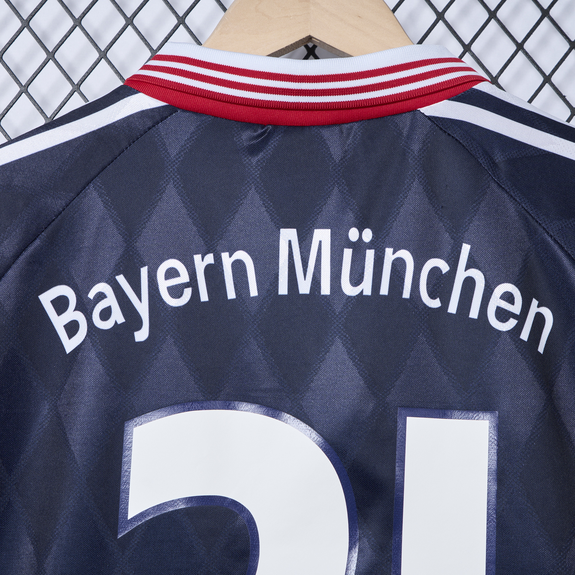 Retro Bayern Munich 1997-99 Home Stadium Jersey - JerseysGala