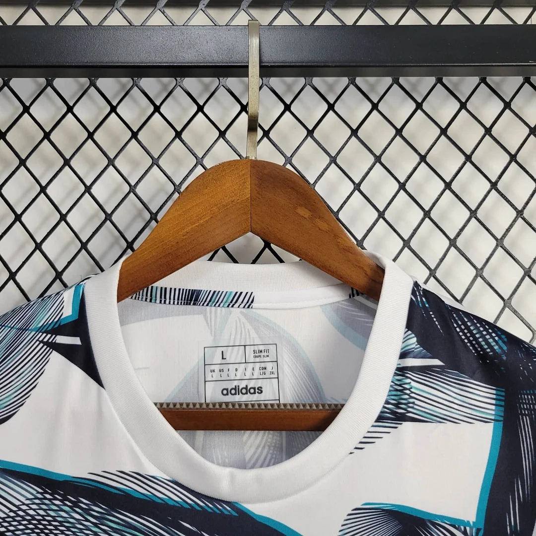 Newcastle United 24-25 Pre-Match Training Jersey - Fans Version - JerseysGala