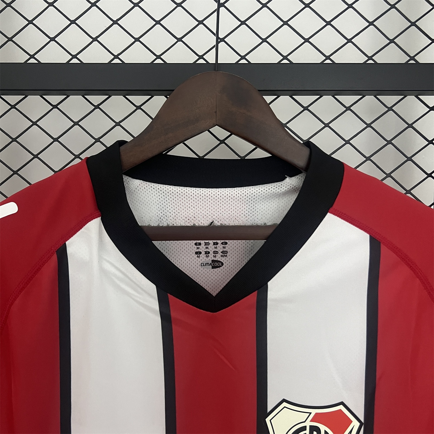 Retro River Plate 2003-04 Away Long Sleeves Jersey - JerseysGala