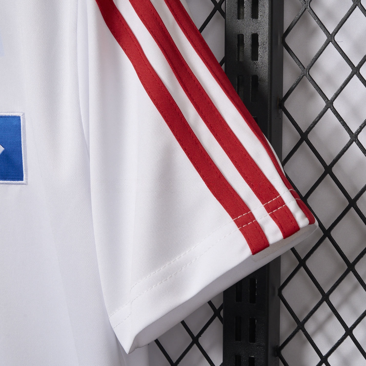 Retro Hamburger SV 1980-81 Home Jersey - JerseysGala