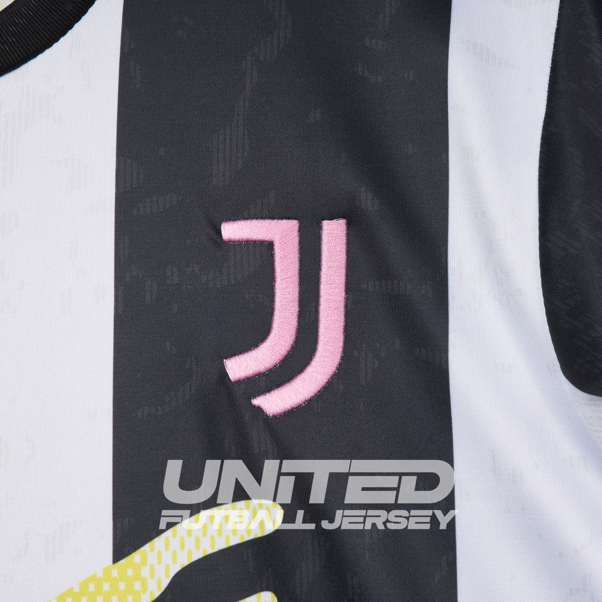 Juventus 24-25 Pre-Match 2 Jersey - Fans Version - JerseysGala