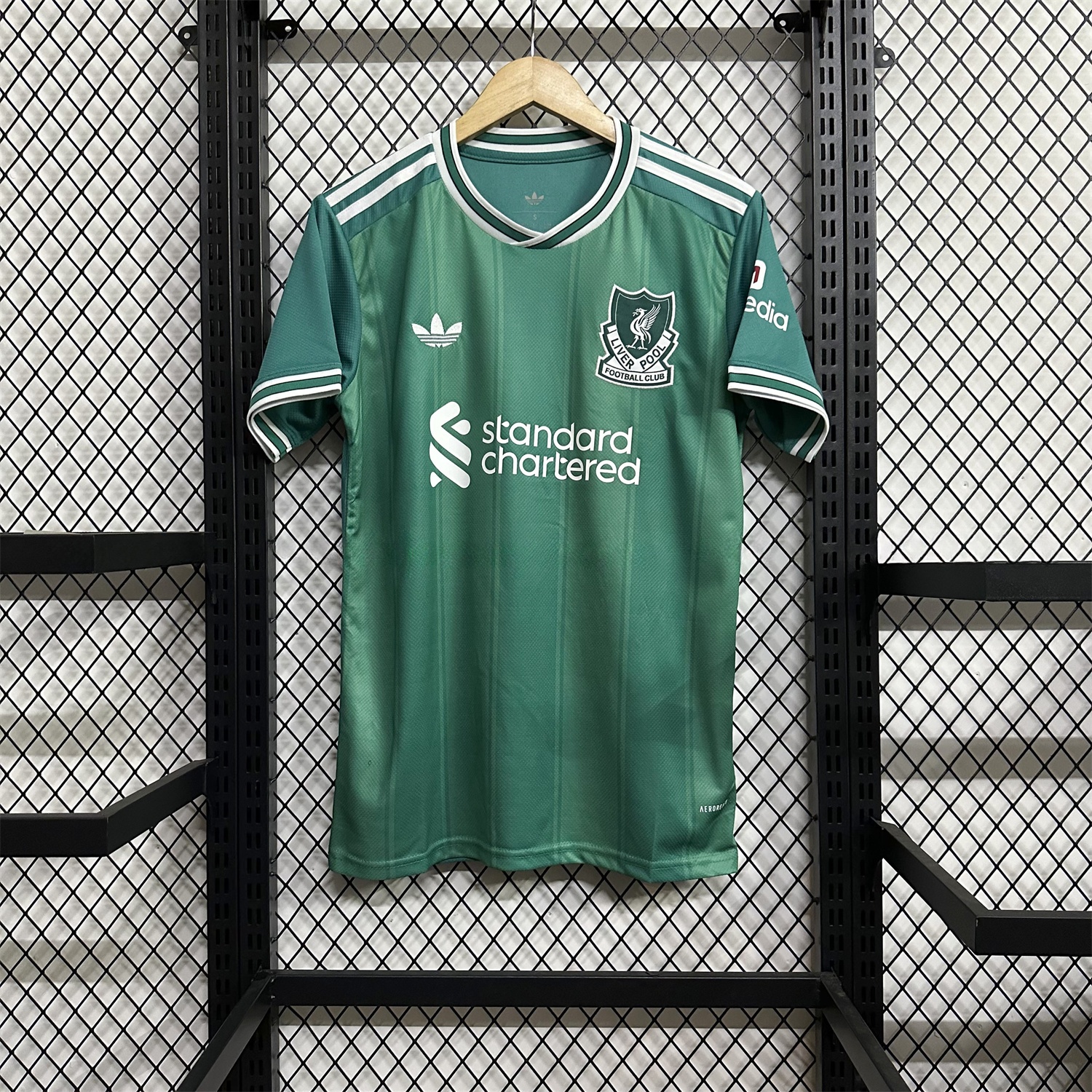 Liver.pool 25-26 Third Green Jersey - Fans Version - JerseysGala
