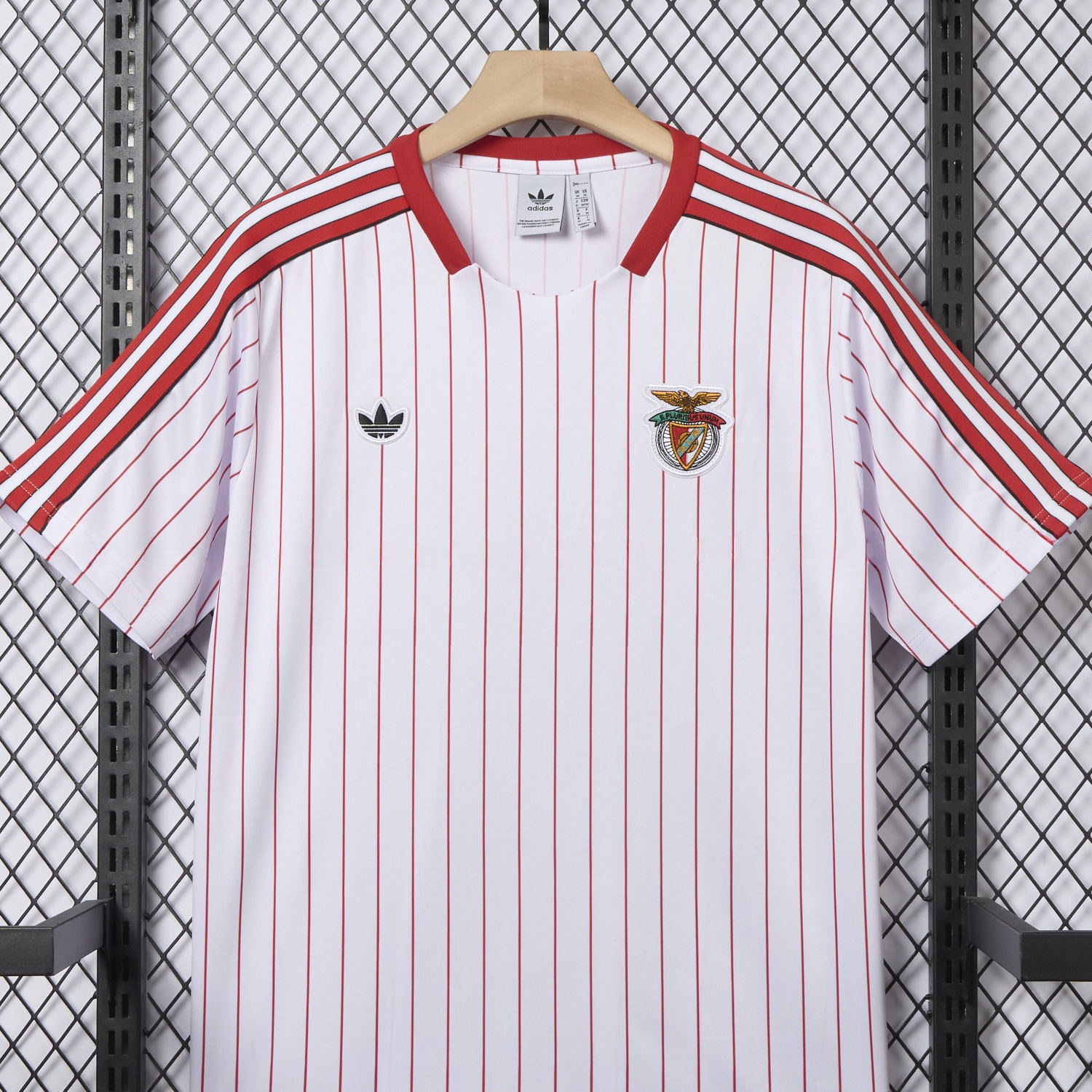 Benfica 25-26 Icon Range Travel Special Edition Jersey - Fans Version - JerseysGala