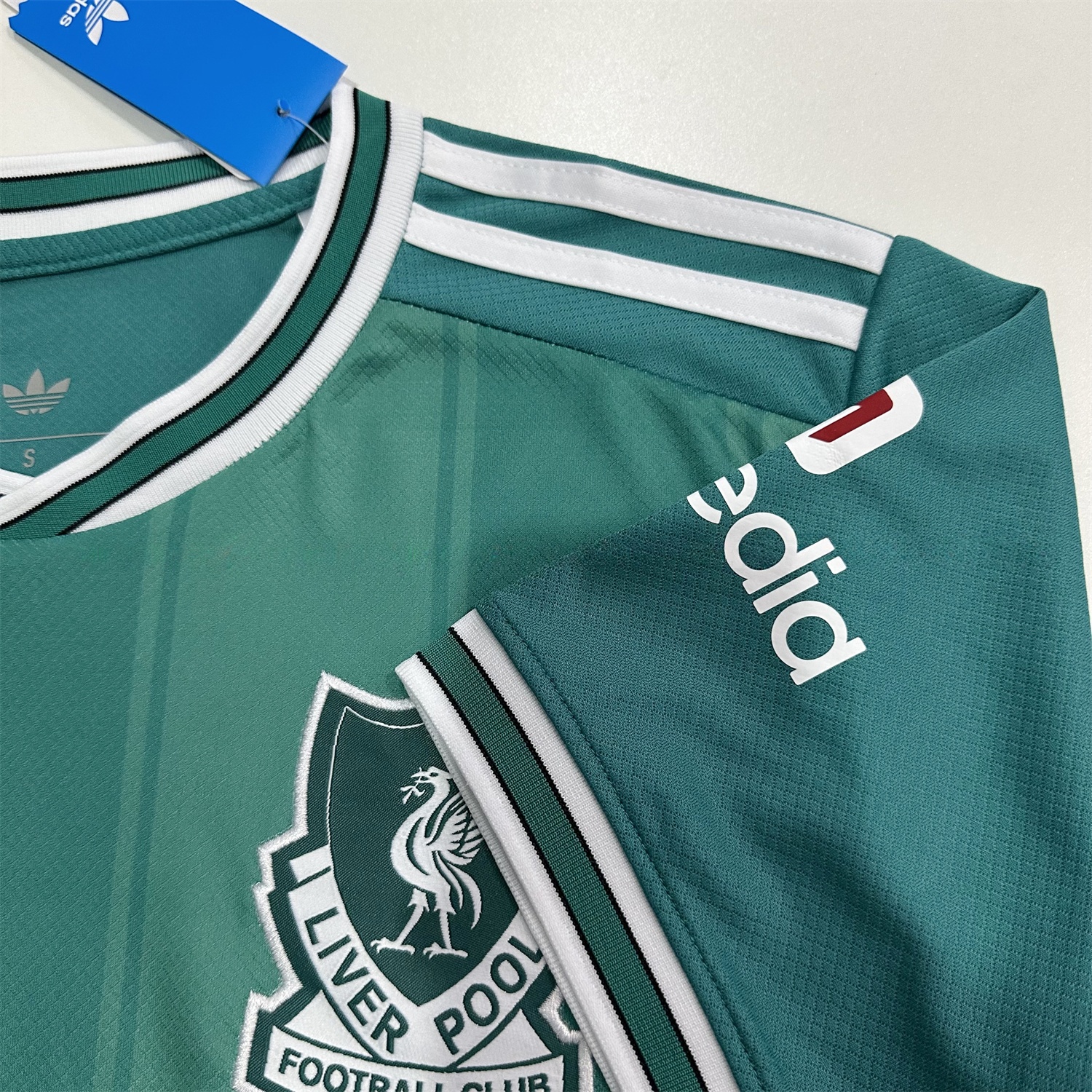 Liver.pool 25-26 Third Green Jersey - Fans Version - JerseysGala