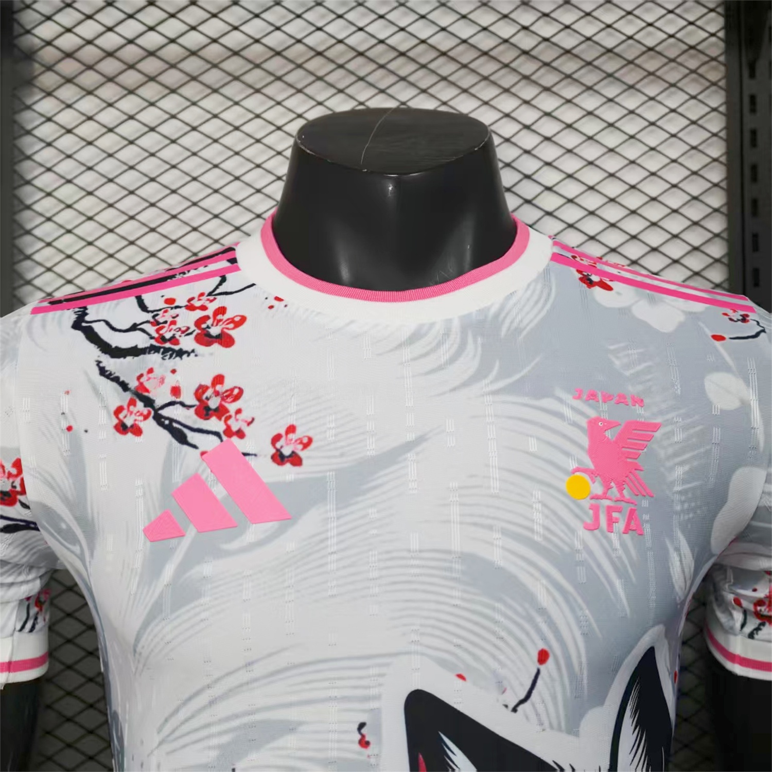 Japan 25-26 Pink And White Snow Fox Special Jersey - Player Version - JerseysGala