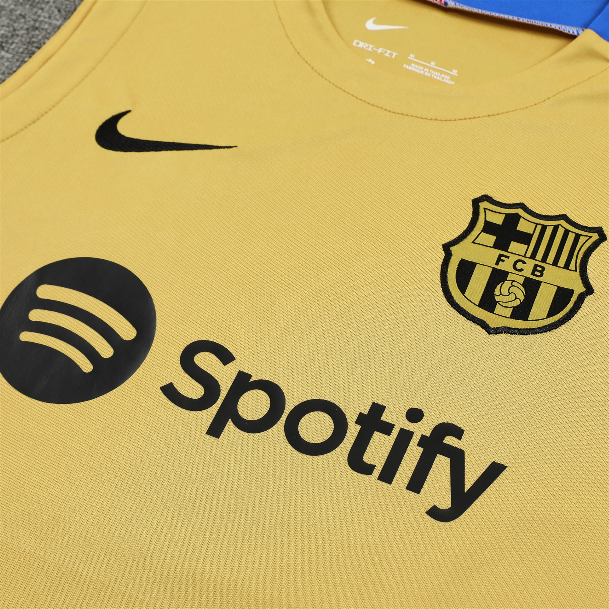 Barcelona 24-25 Training Vest Suit - Gold - JerseysGala