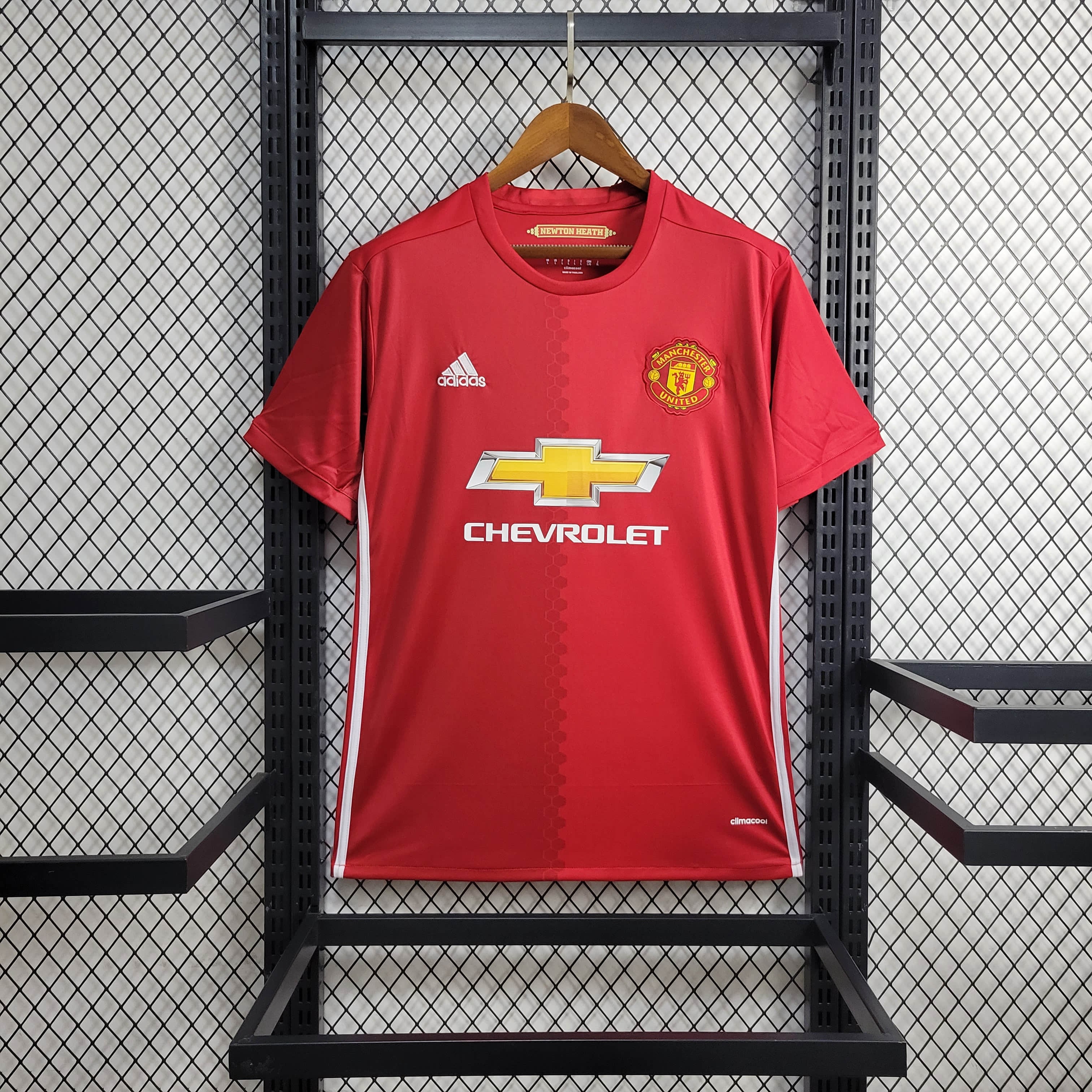 Retro Manchester United 2017-18 Home Jersey - JerseysGala